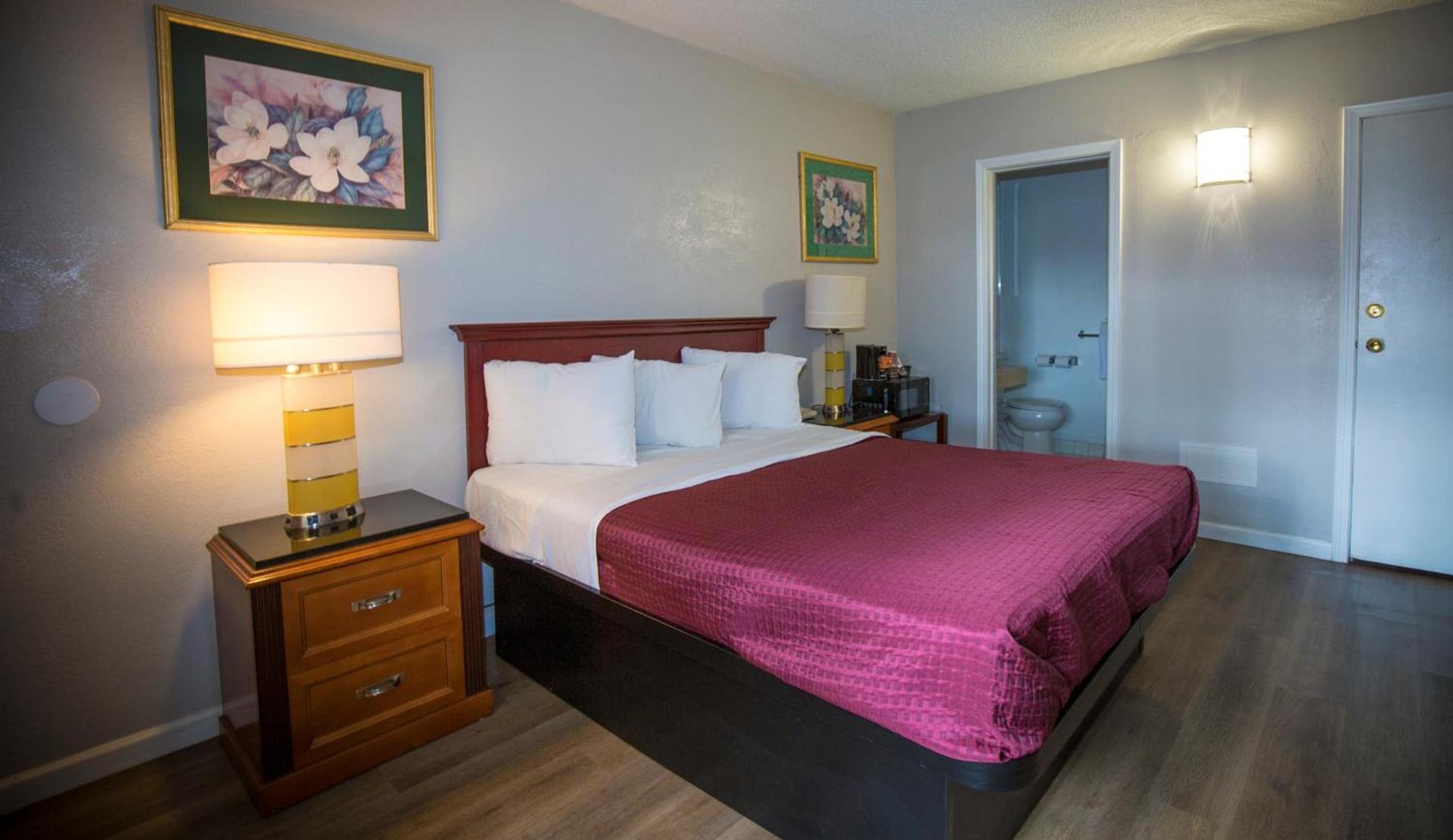 Americas Best Value Inn - Chico photo 5