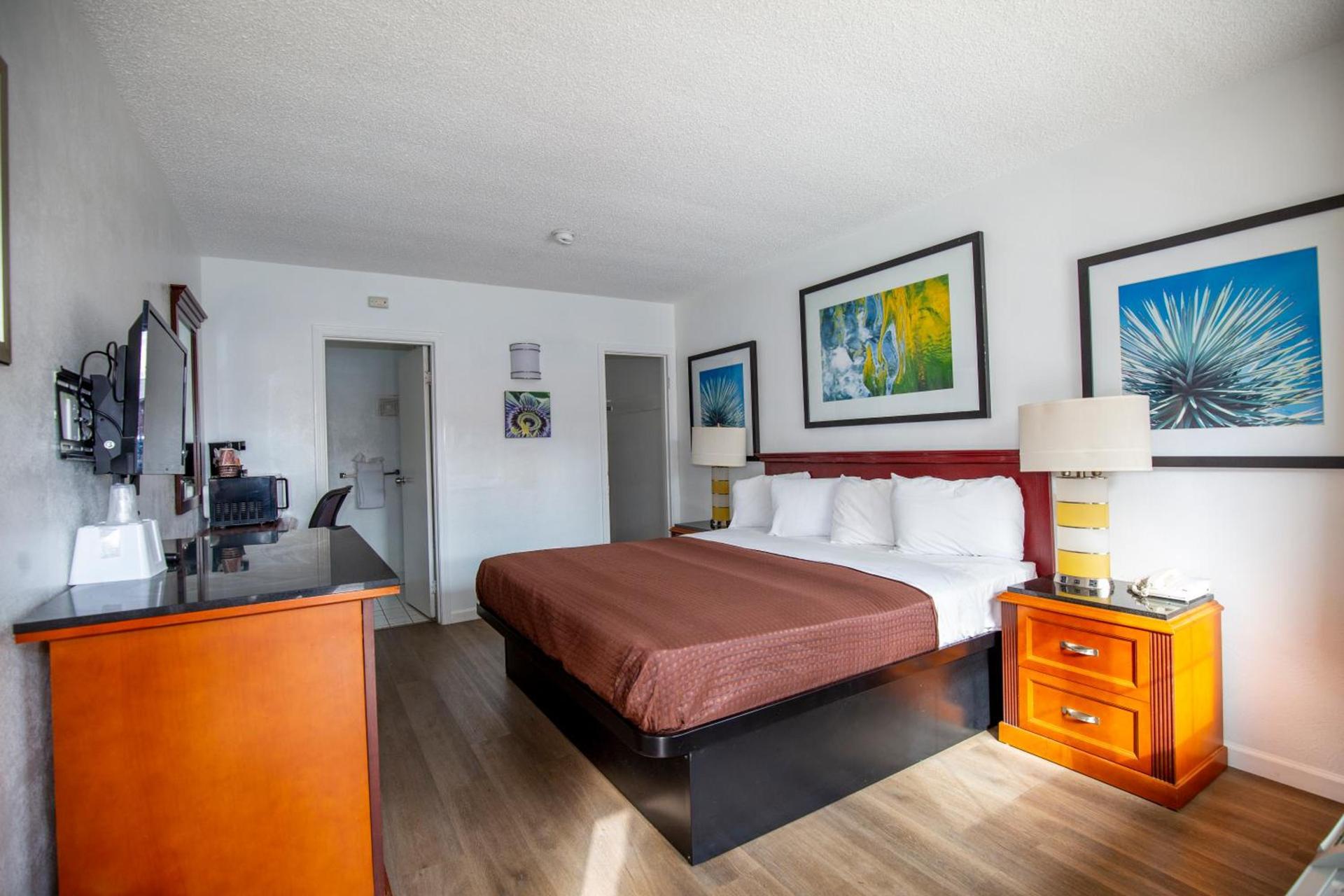 Americas Best Value Inn - Chico photo 18