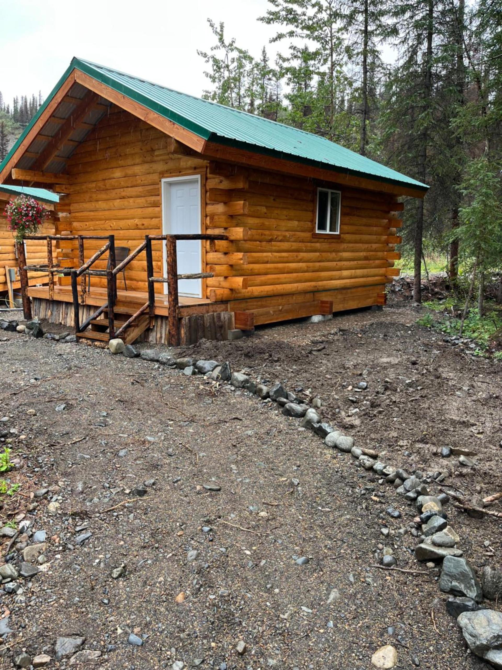 Carlo Creek Cabins photo 5