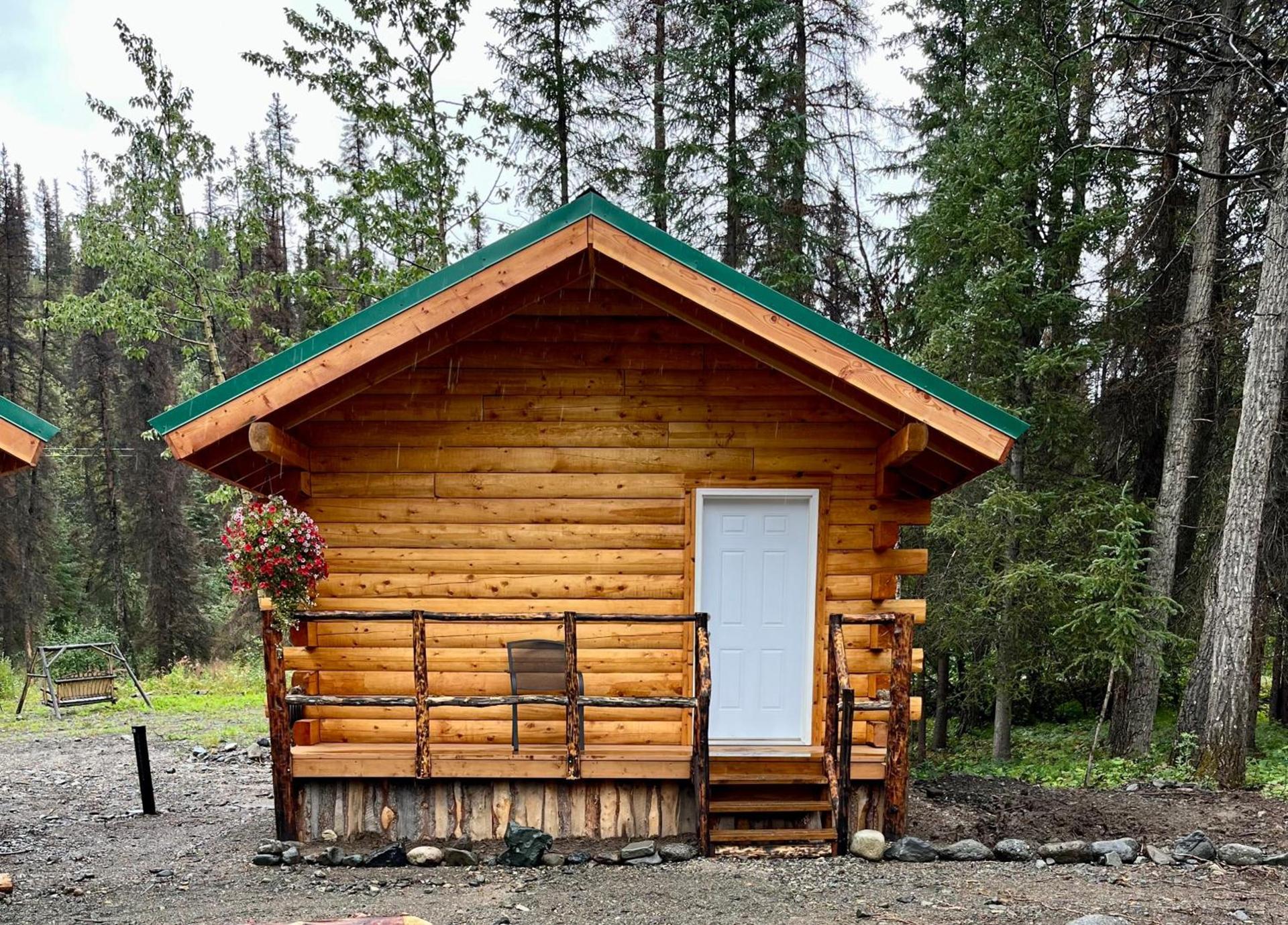 Carlo Creek Cabins photo 2