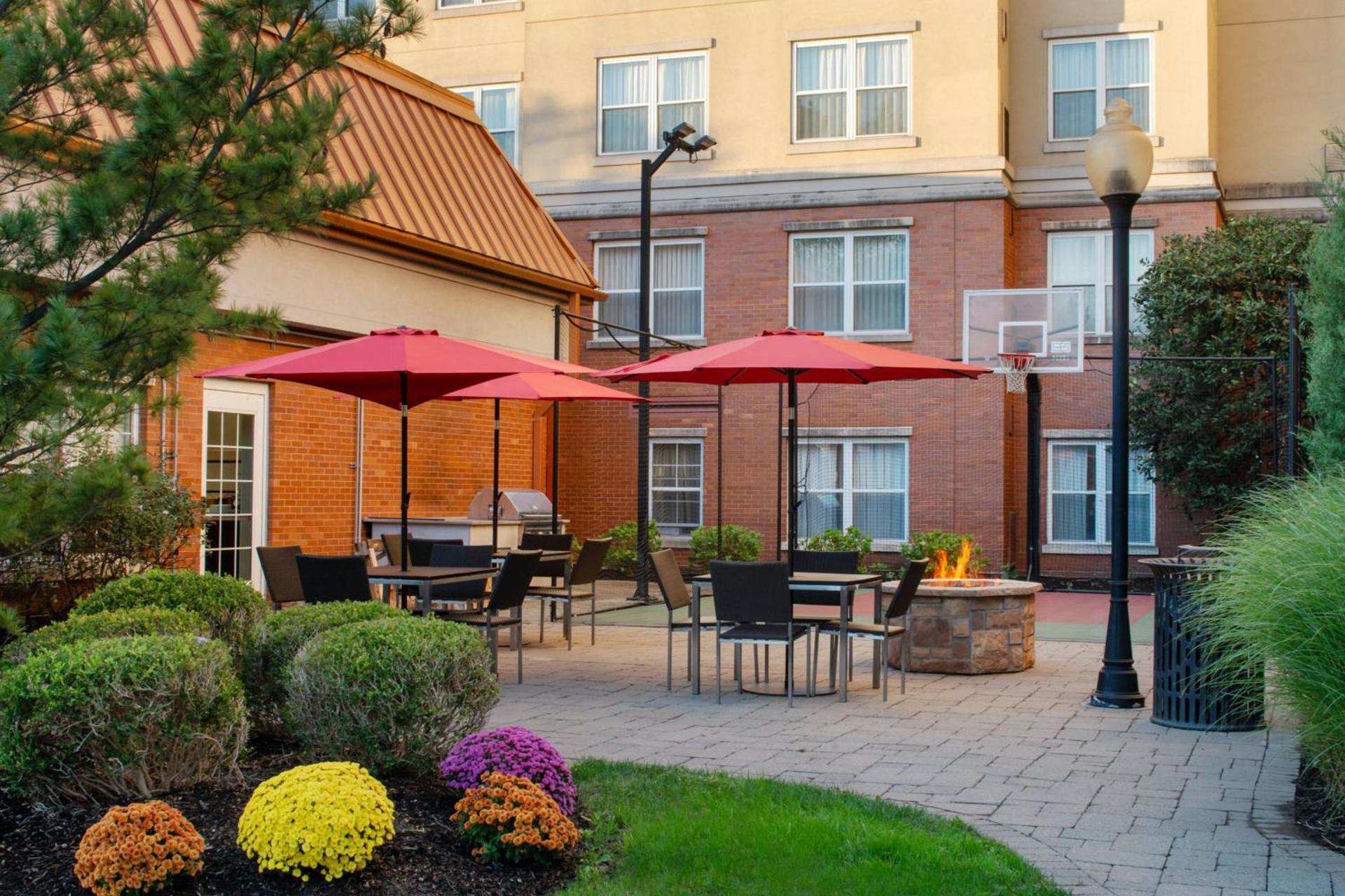 Residence Inn East Rutherford Meadowlands photo 34