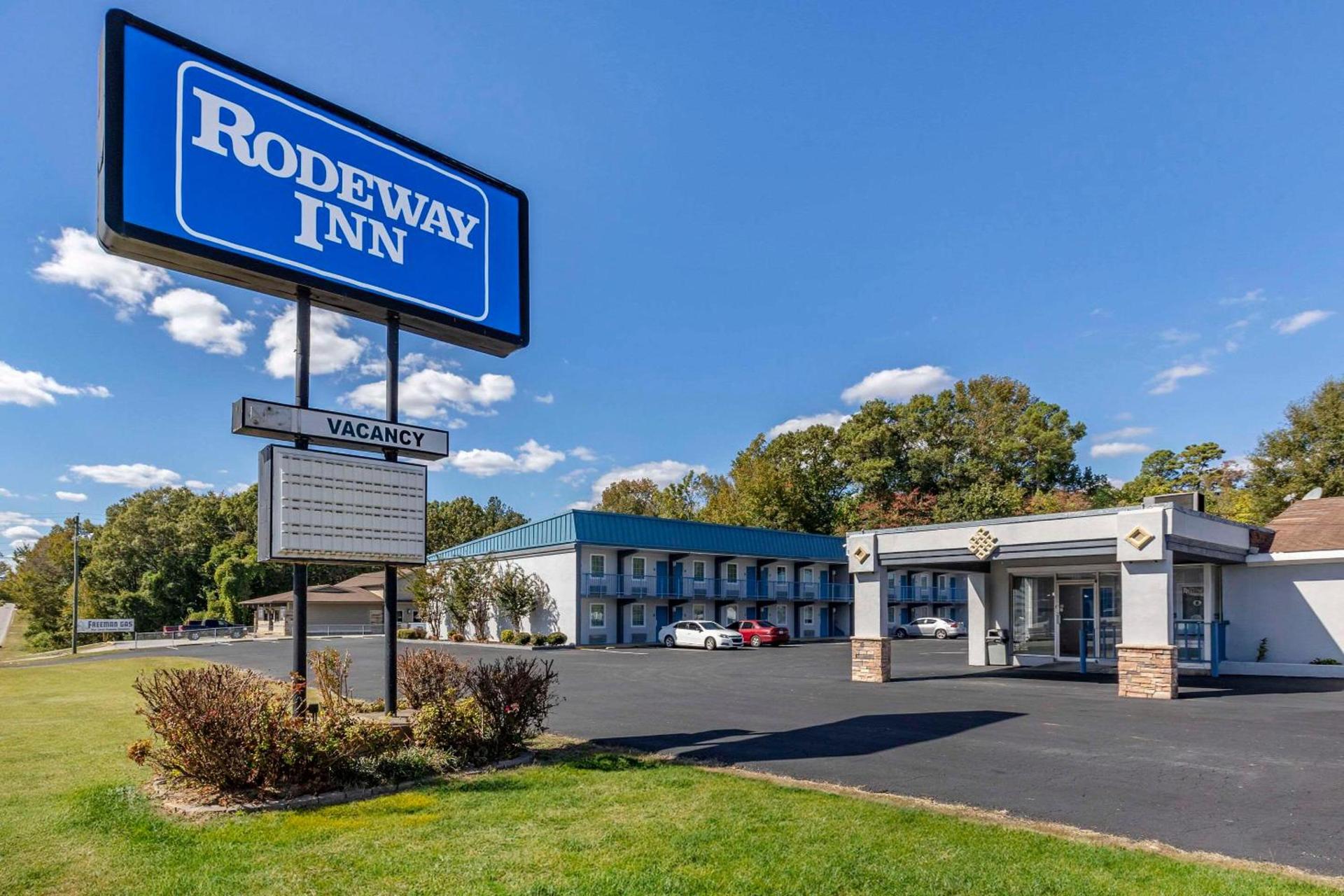 Rodeway Inn Union photo 1