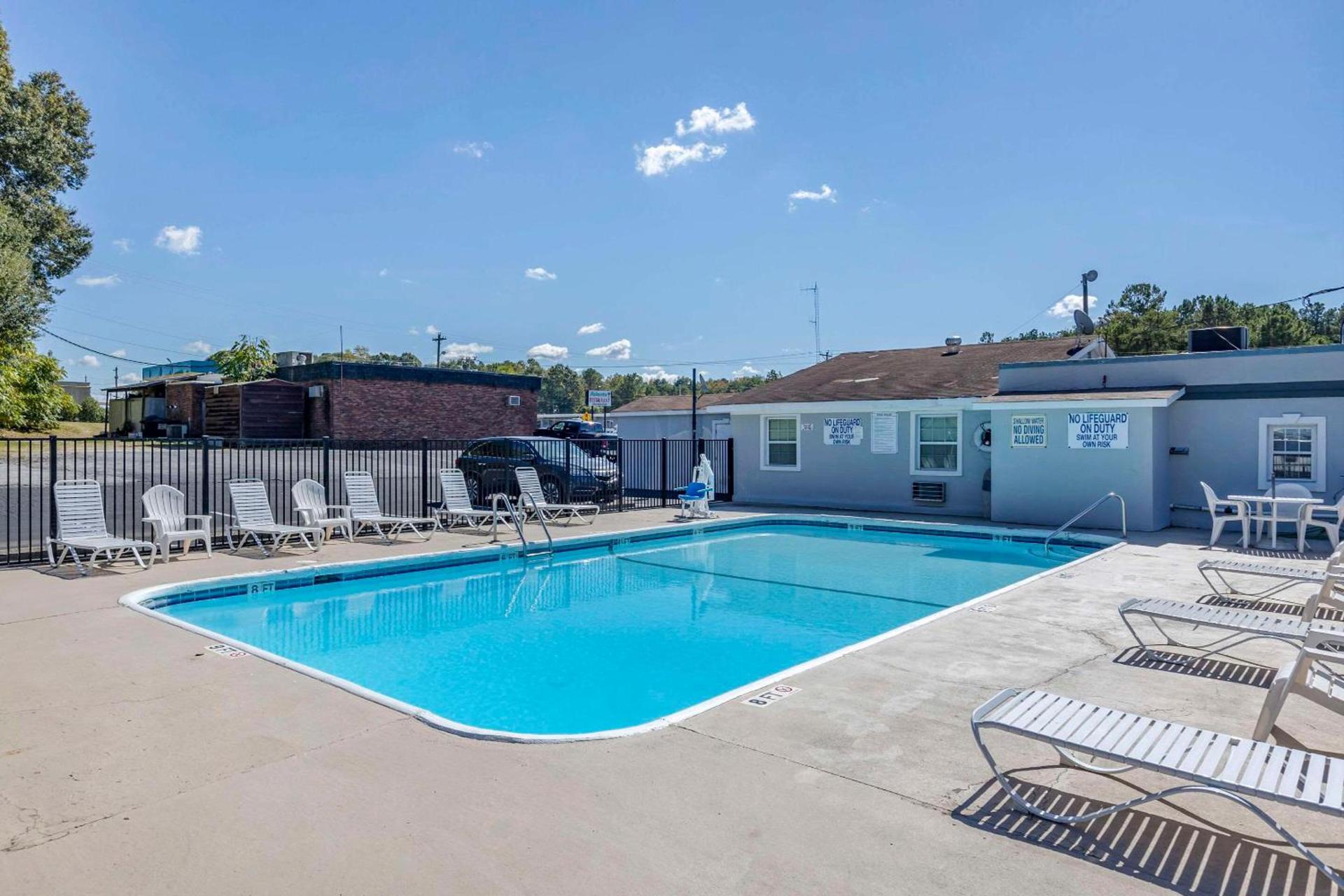 Rodeway Inn Union photo 28