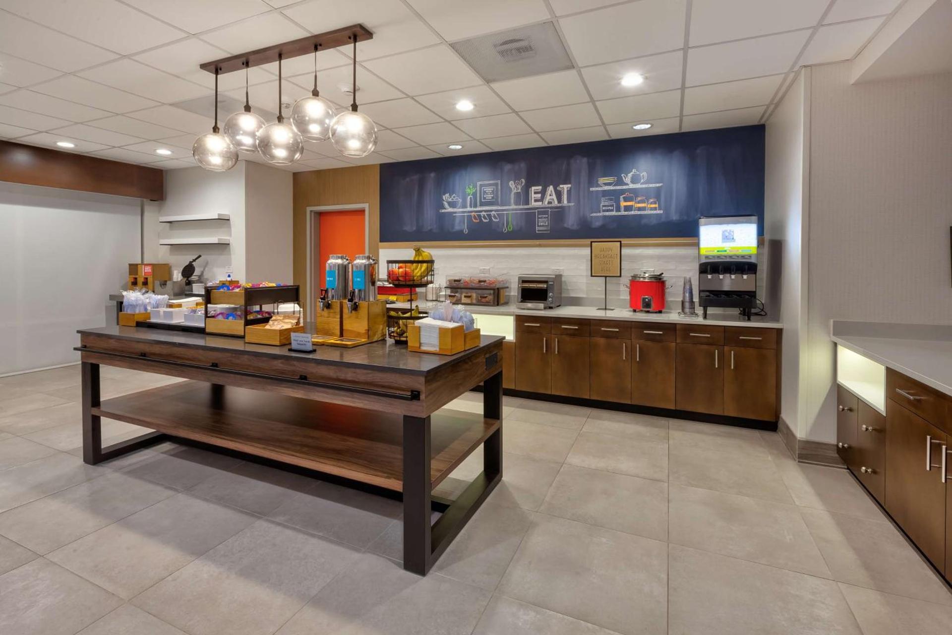 Hampton Inn Danville, Va photo 13
