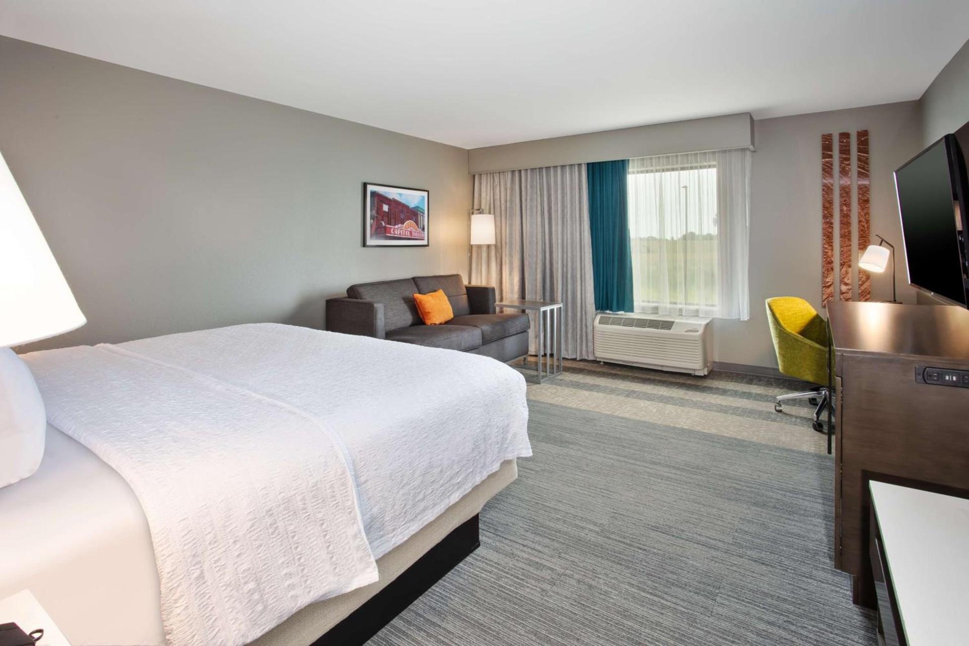 Hampton Inn Union City, Tn photo 22