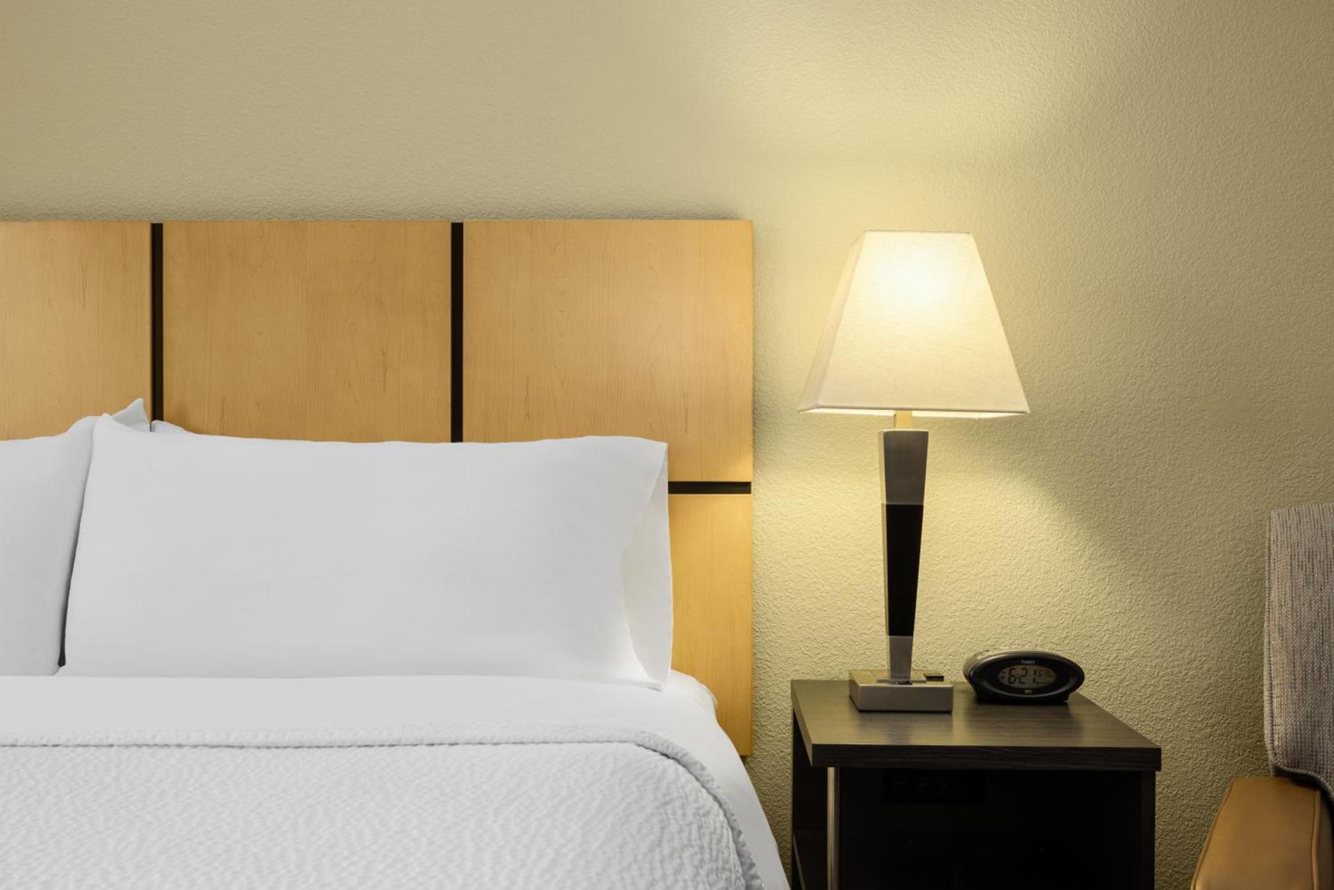Candlewood Suites Bismarck photo 15