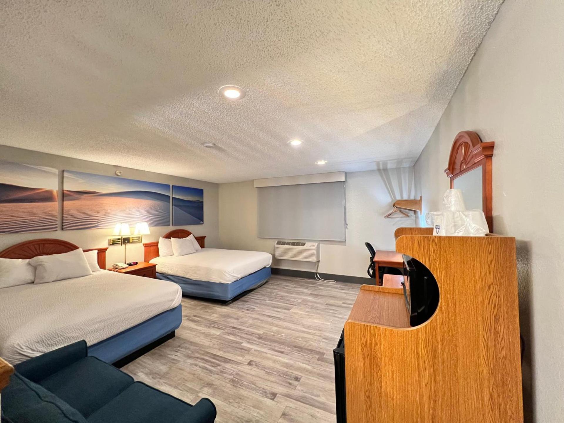 Antelope Inn & Suites photo 40