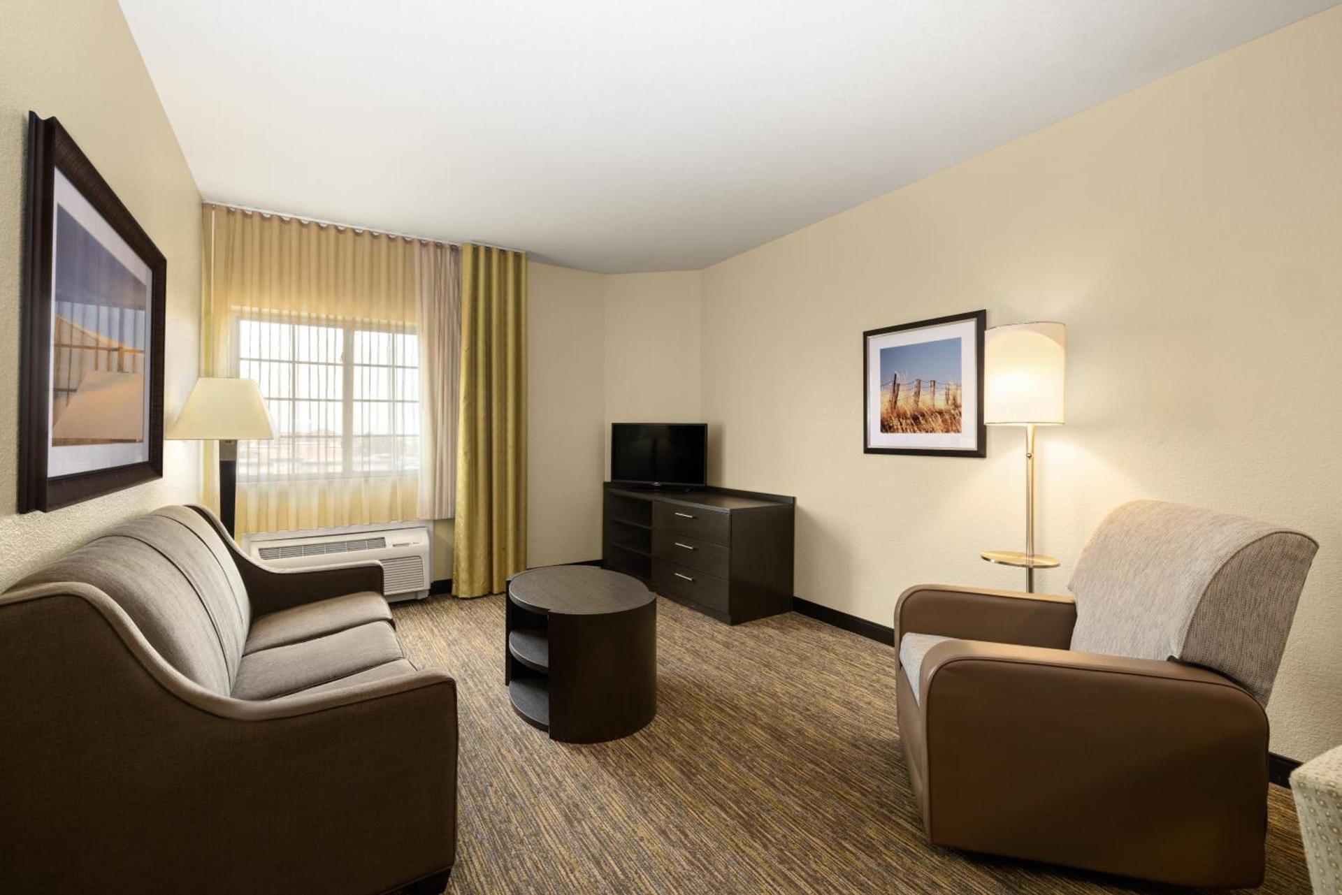 Candlewood Suites Bismarck photo 20