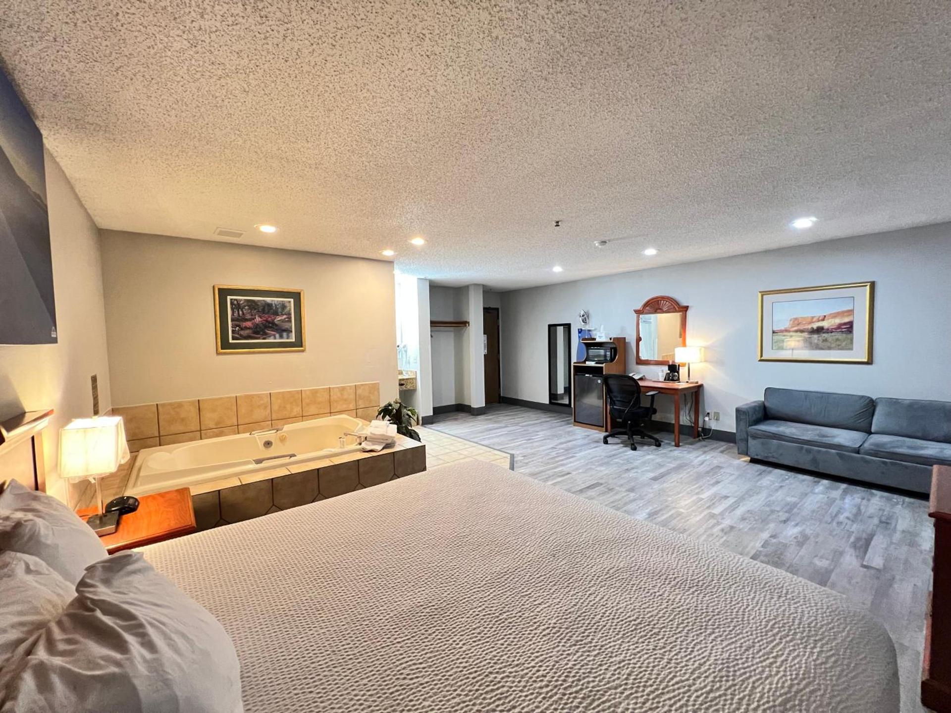 Antelope Inn & Suites photo 51