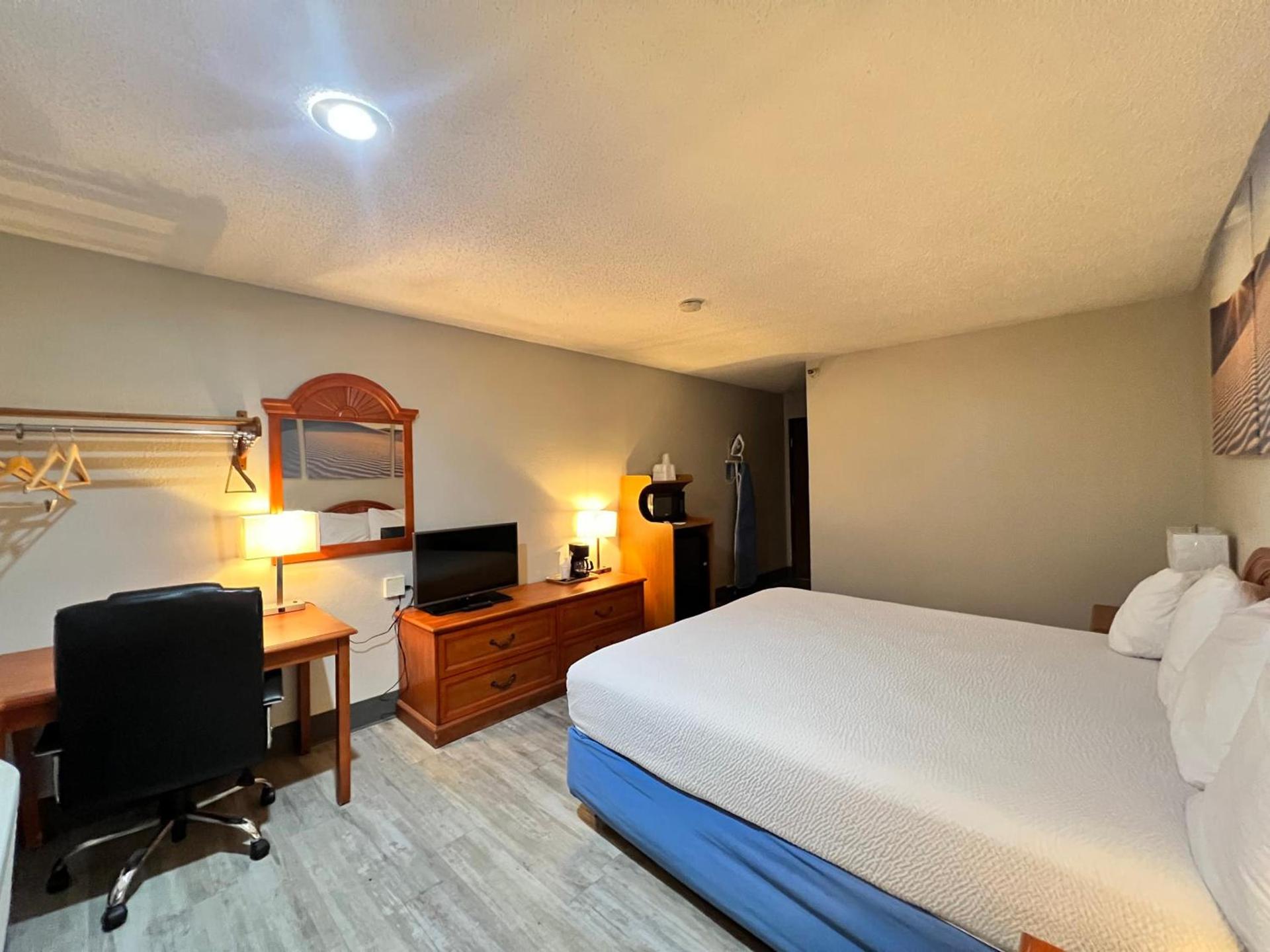 Antelope Inn & Suites photo 56