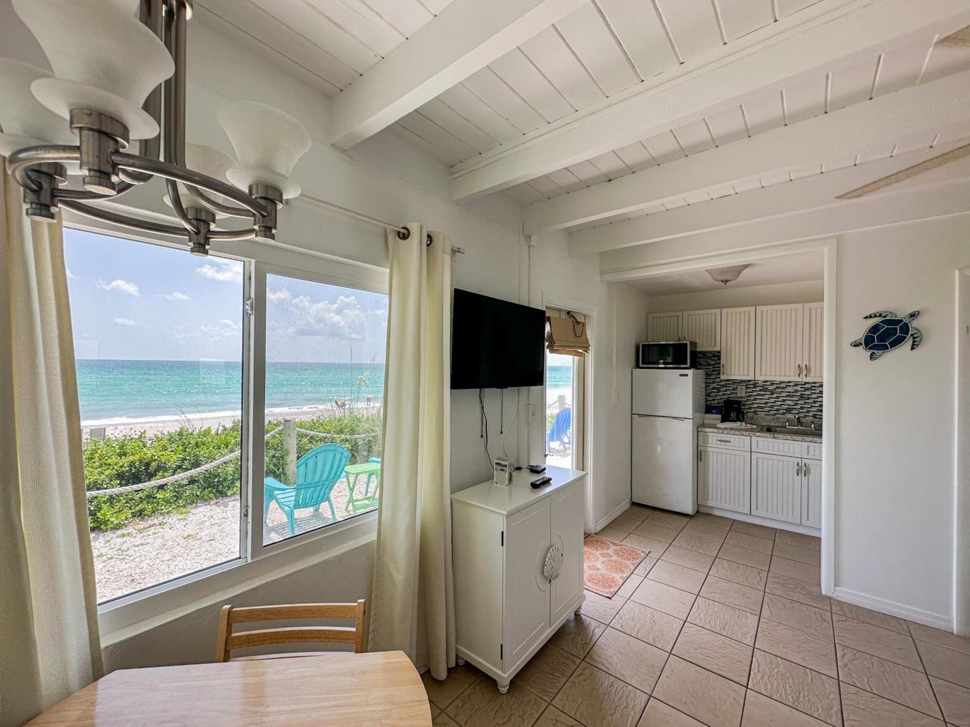 The Pearl Beach Inn photo 61