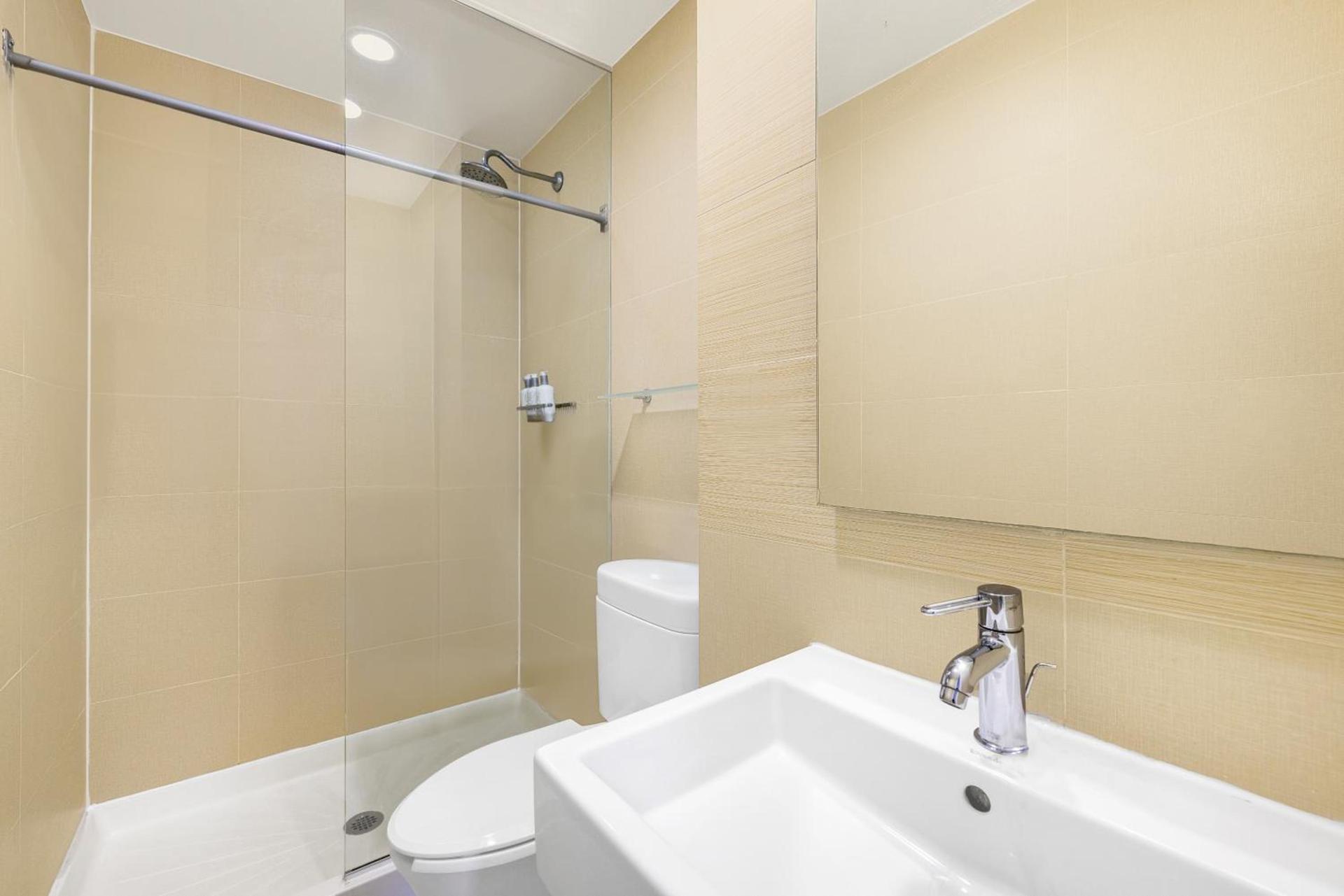 Hotel 27 by LuxUrban photo 33