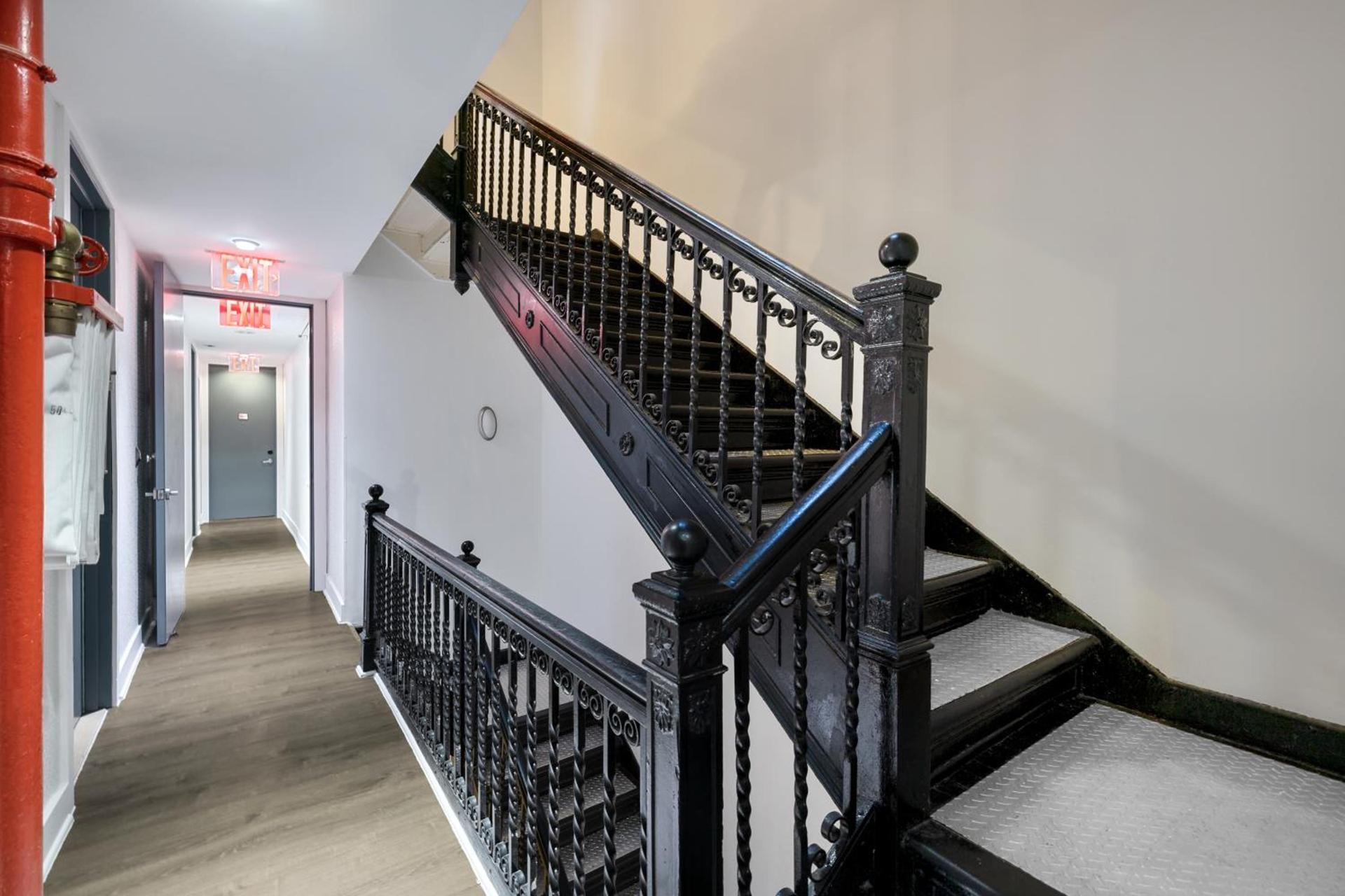 Hotel 27 by LuxUrban photo 35