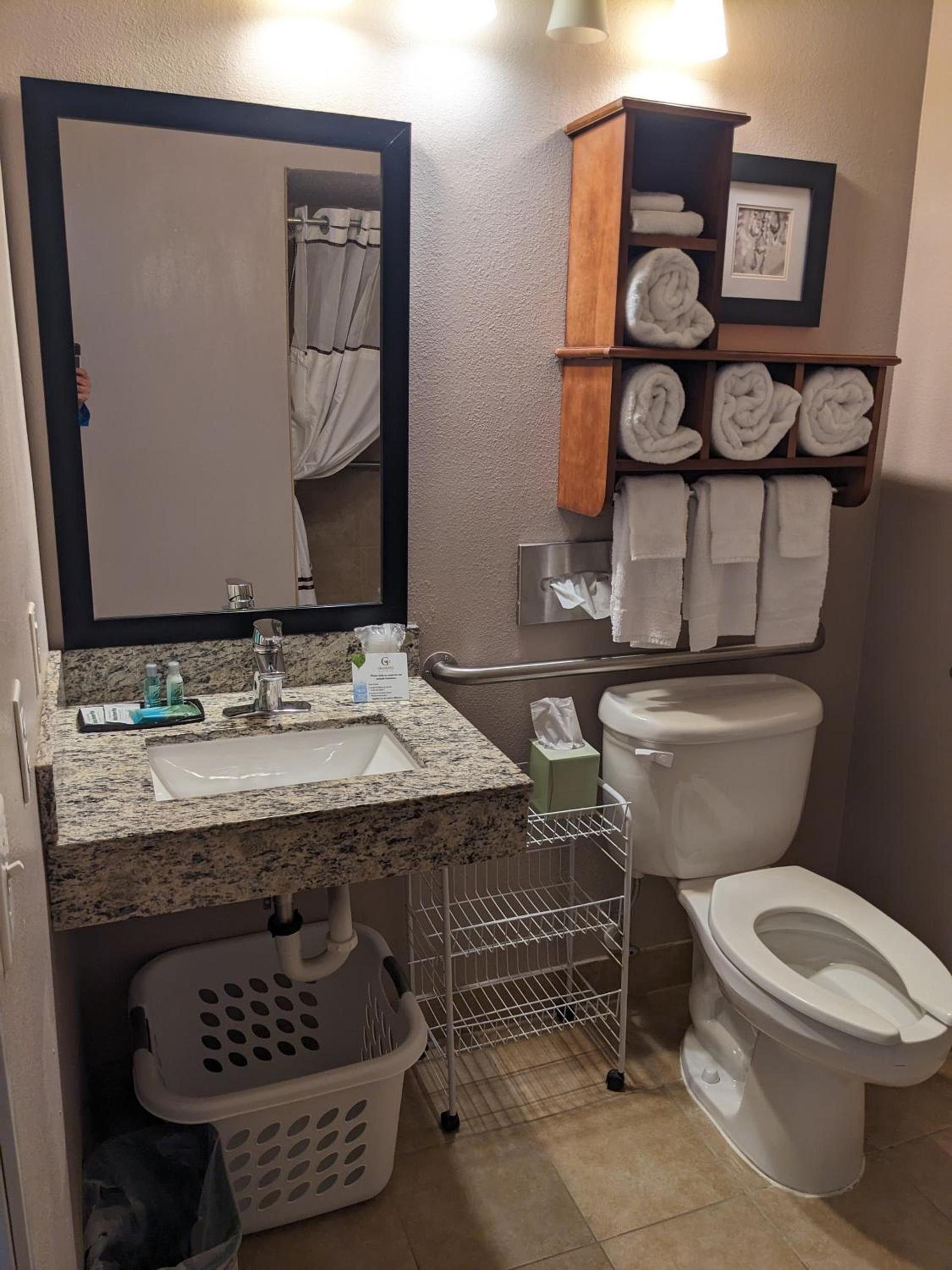 GrandStay Residential Suites Hotel photo 7