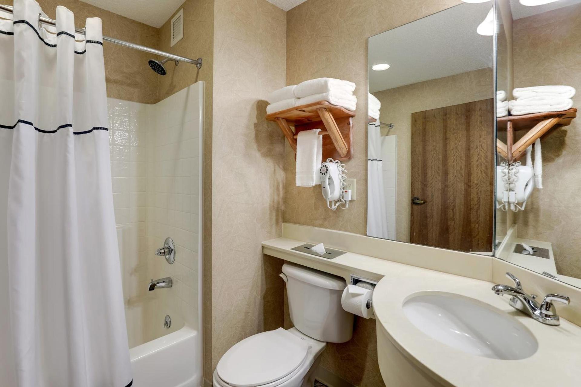 Stoney Creek Hotel Des Moines - Johnston photo 24