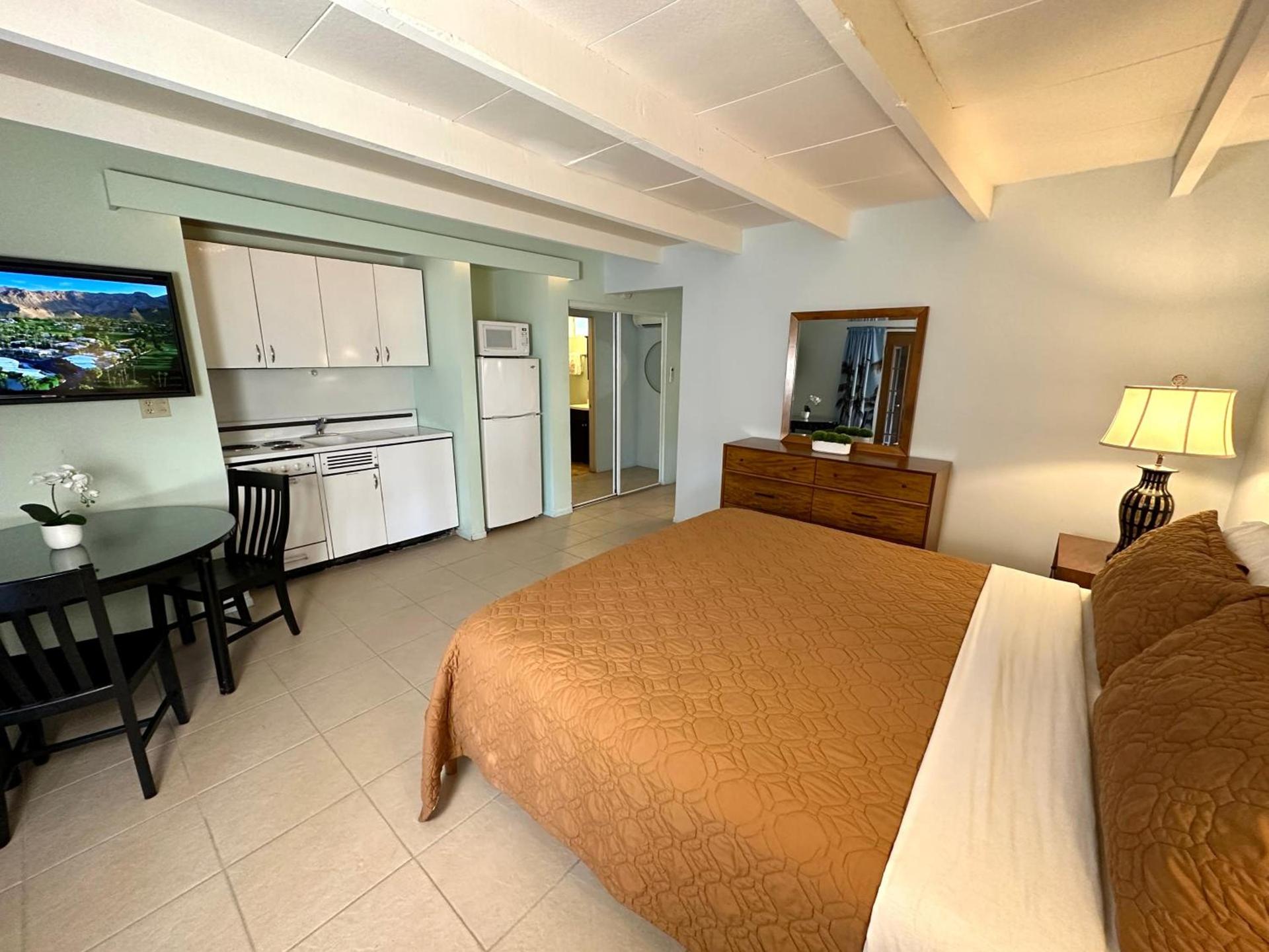 Vista Grande Resort - A Gay Men's Resort photo 33