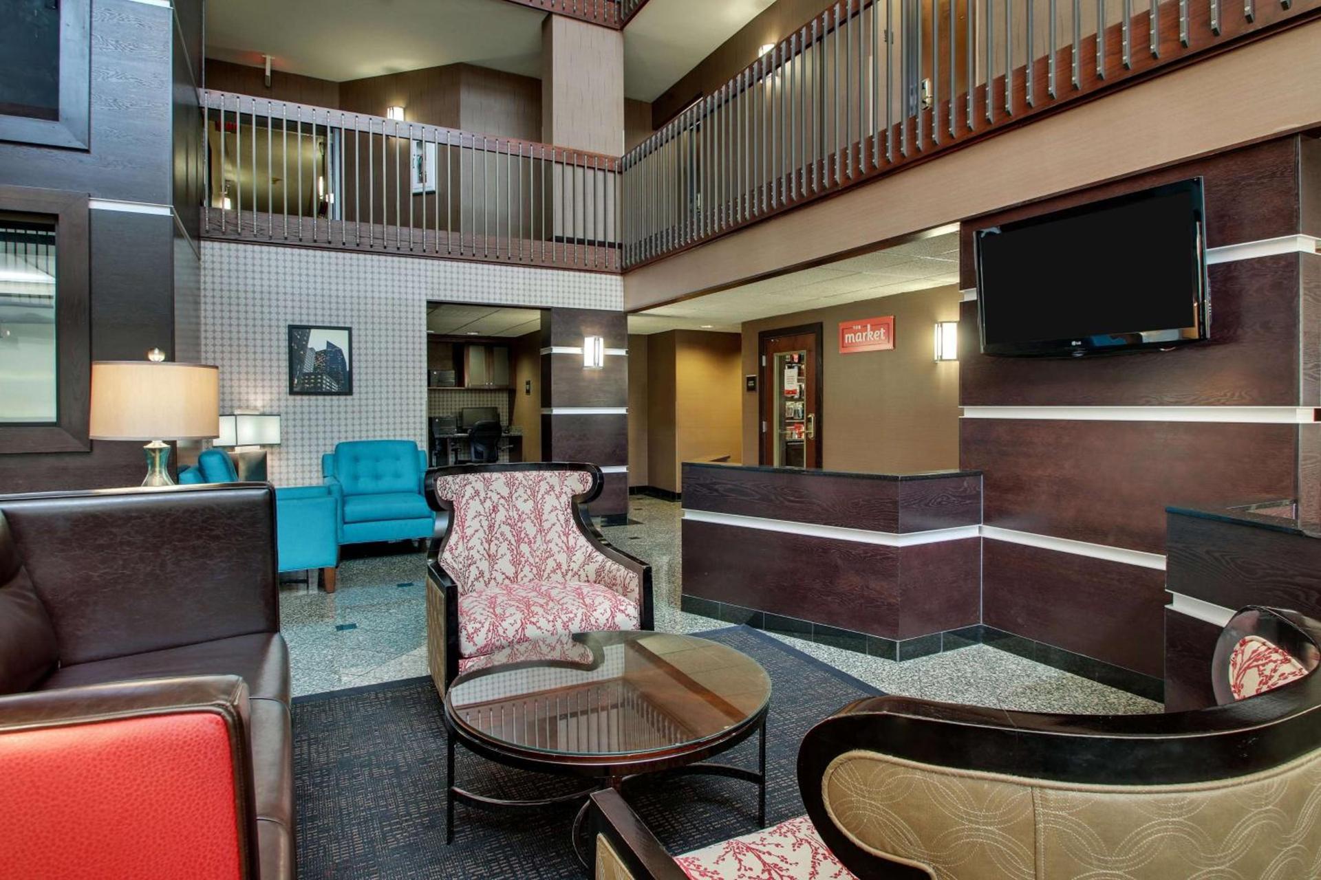 Drury Inn & Suites Houston Galleria photo 6