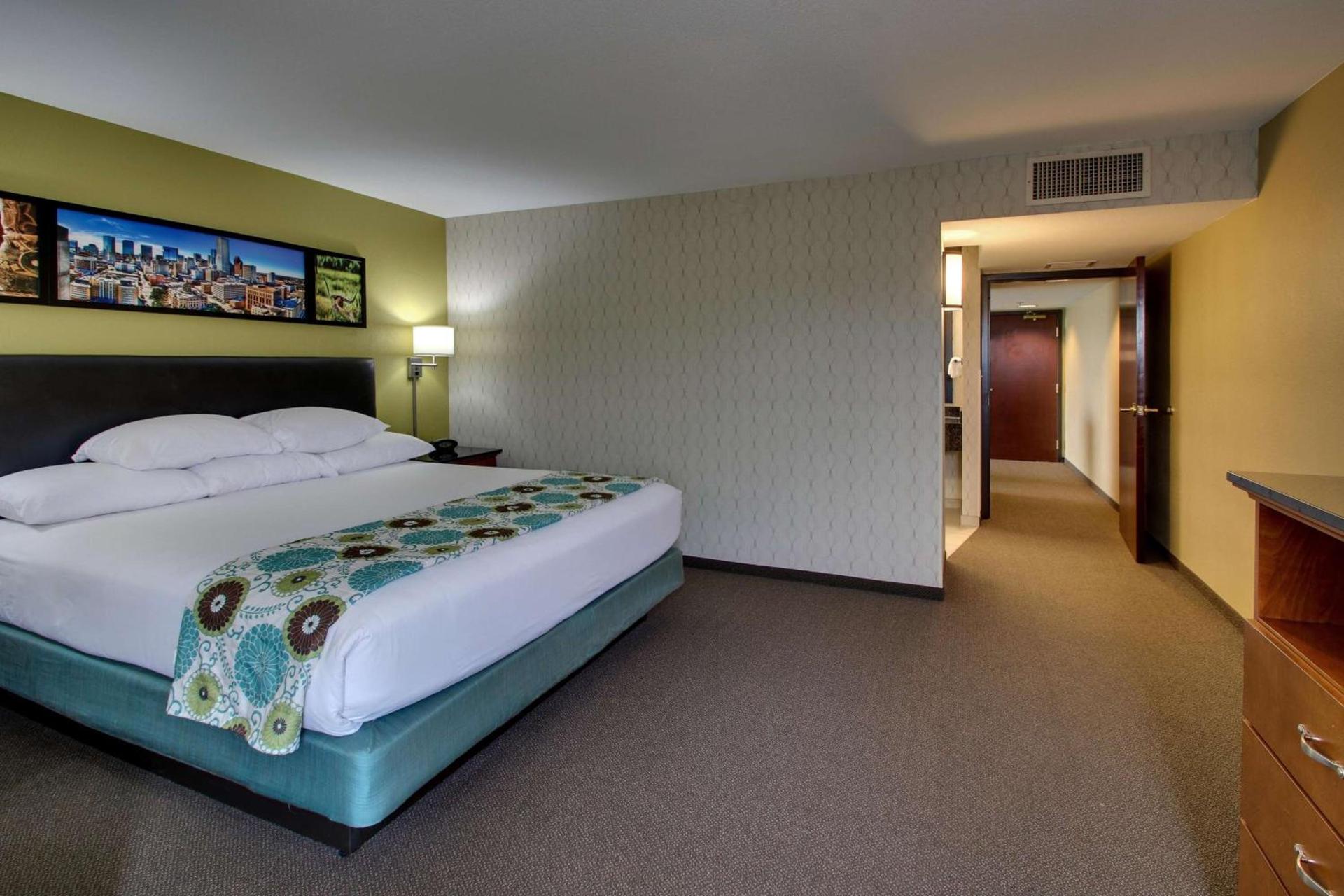 Drury Inn & Suites Houston Galleria photo 18