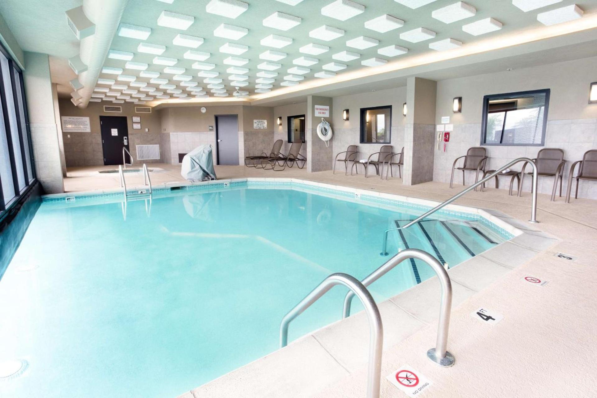 Drury Inn & Suites Kansas City Airport photo 18