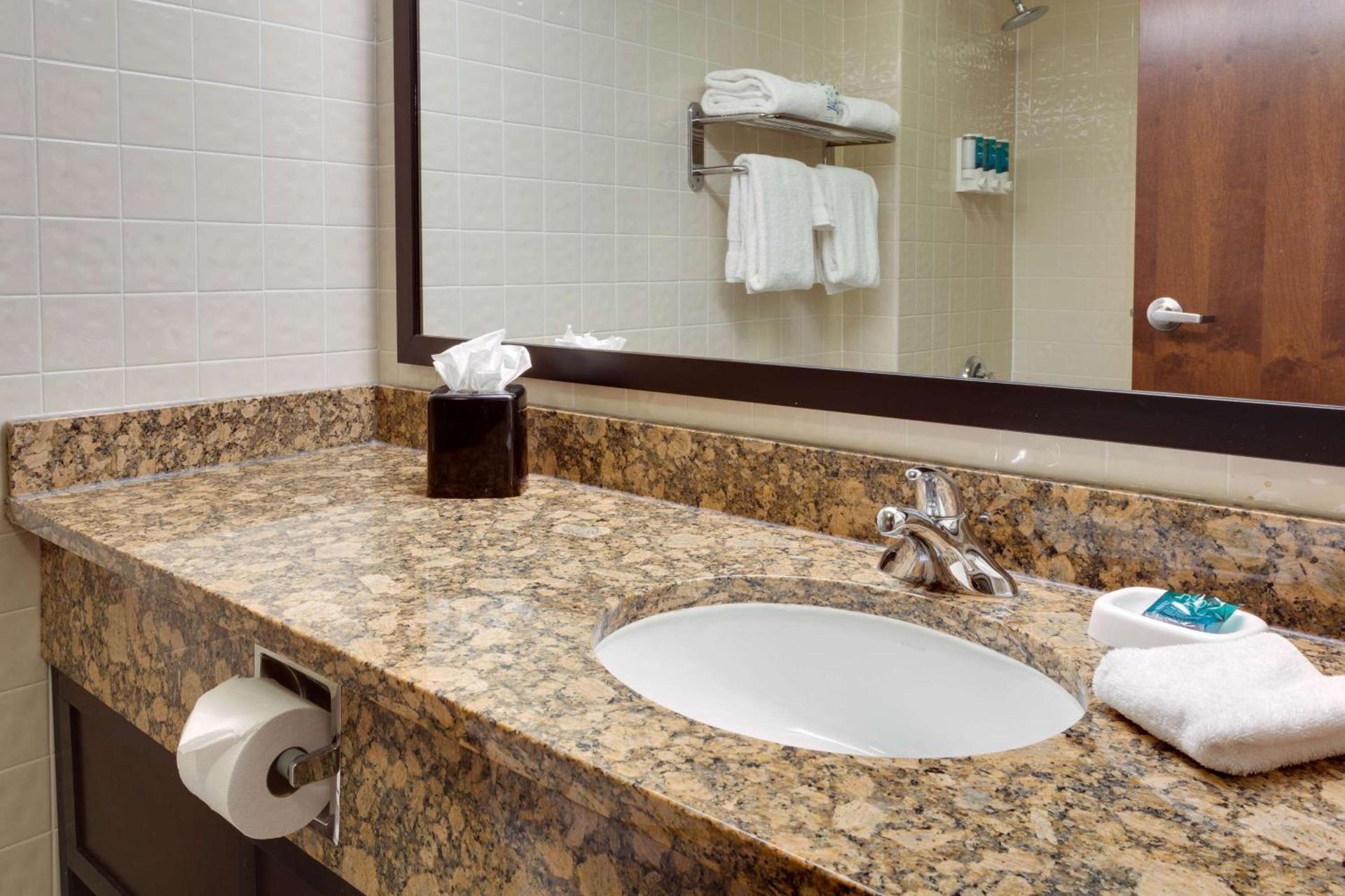 Drury Inn & Suites San Antonio Northeast photo 12