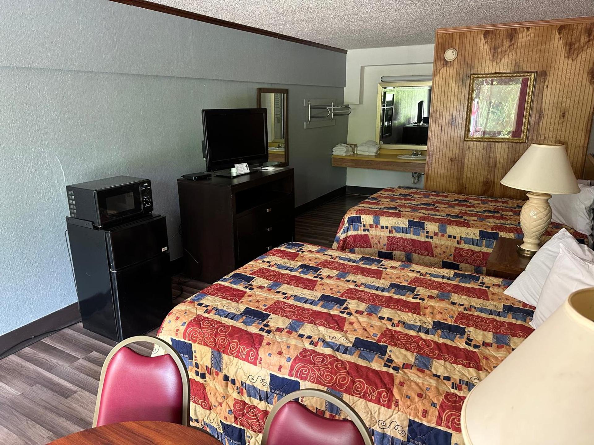 Daniel Boone Motor Inn photo 7