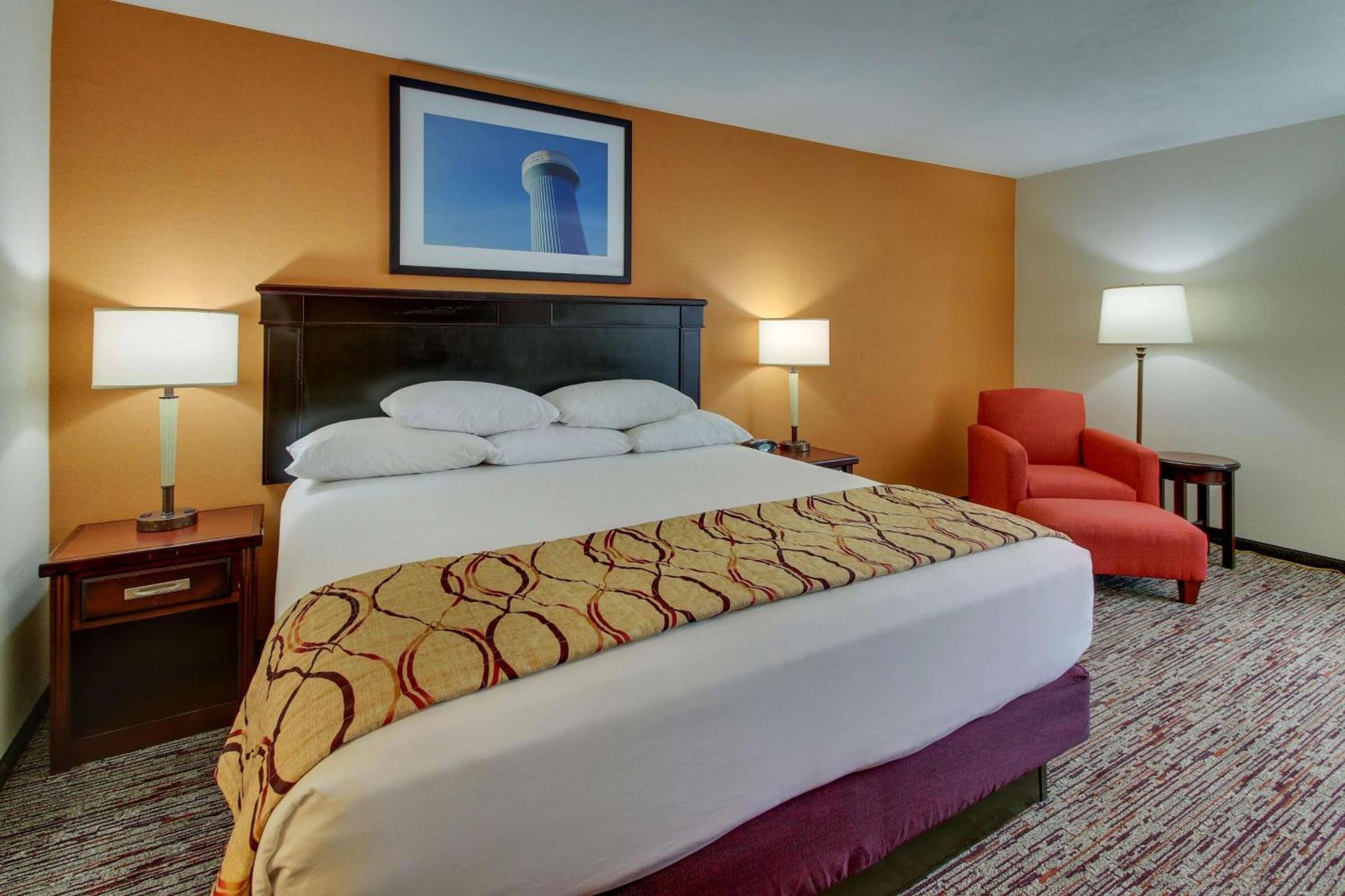 Pear Tree Inn St. Louis - Arnold photo 11