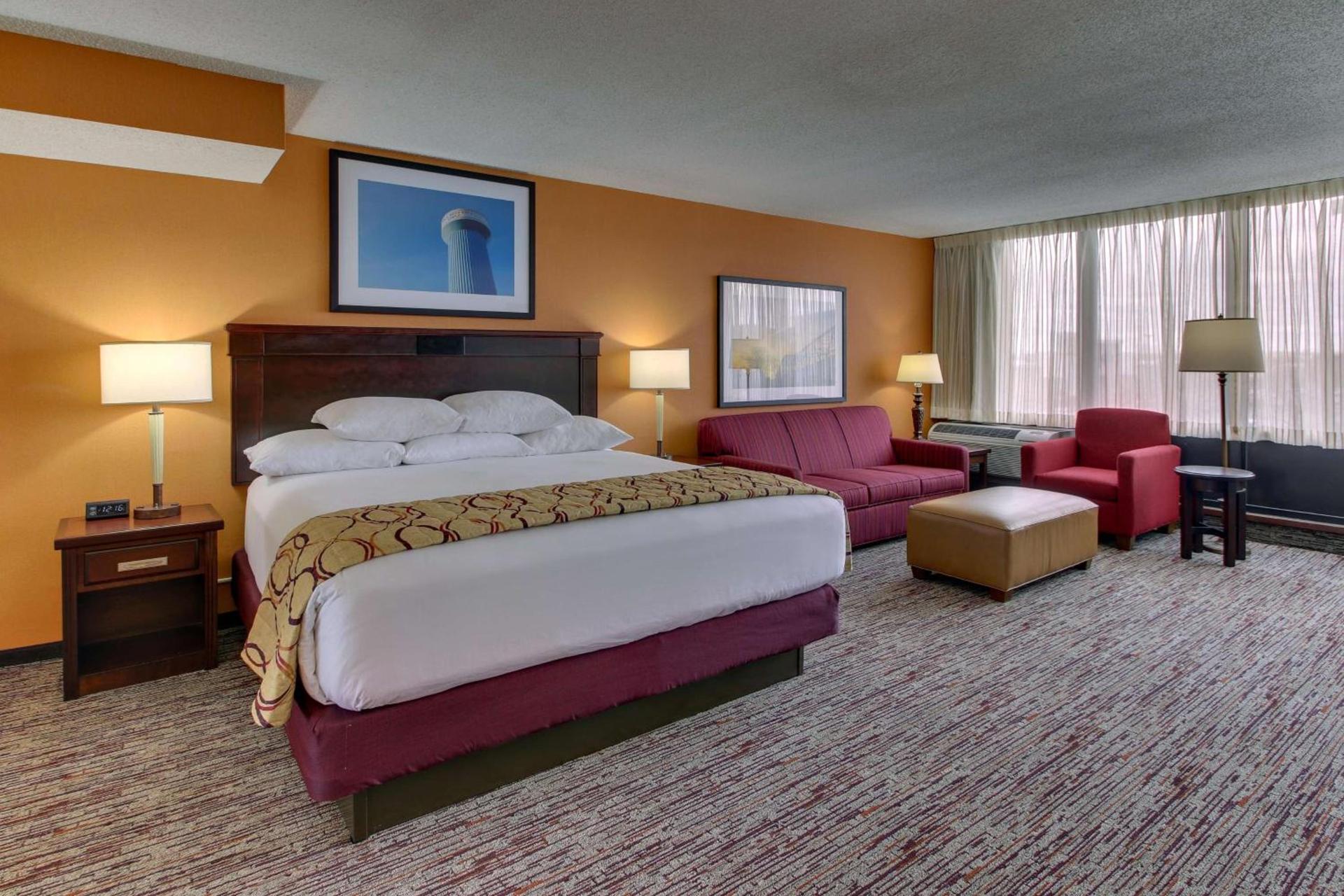Pear Tree Inn St. Louis - Arnold photo 15