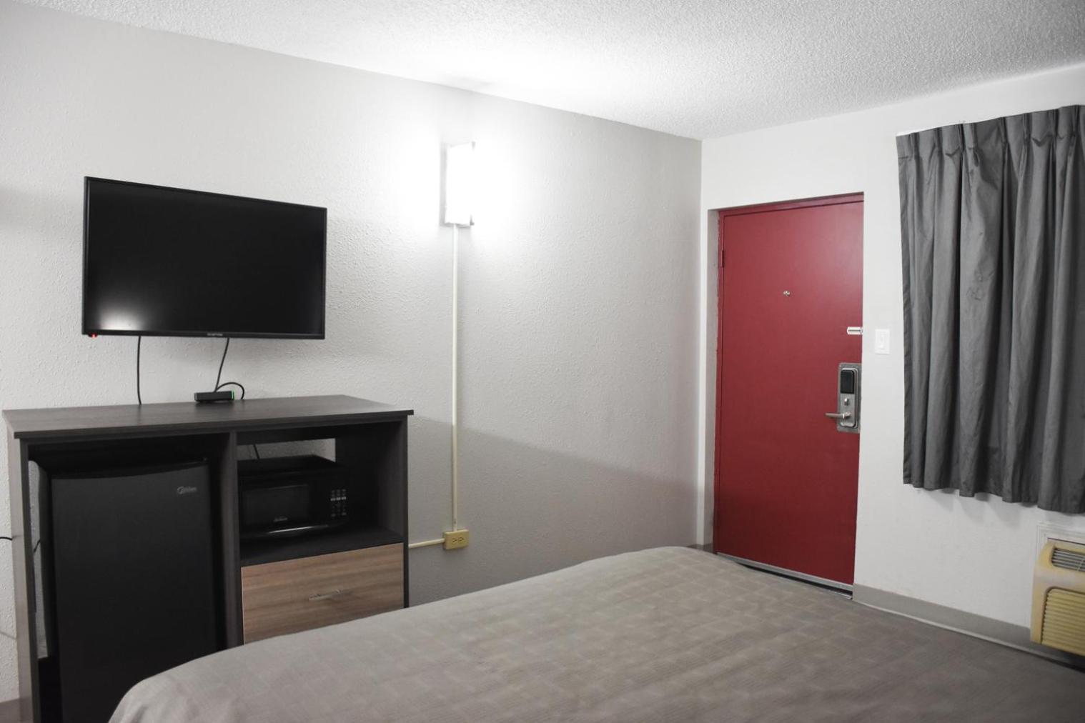 Bridgeview Inn Chicago Area photo 14