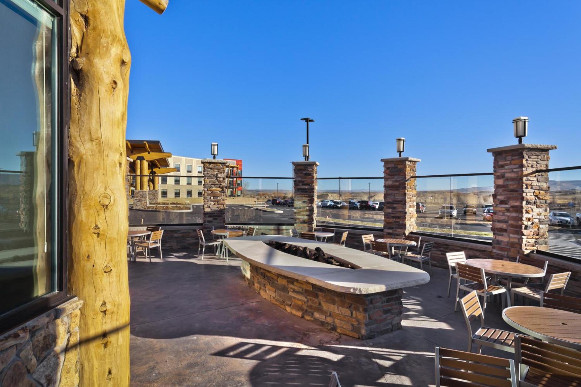 Shoshone Rose Casino & Hotel photo 65