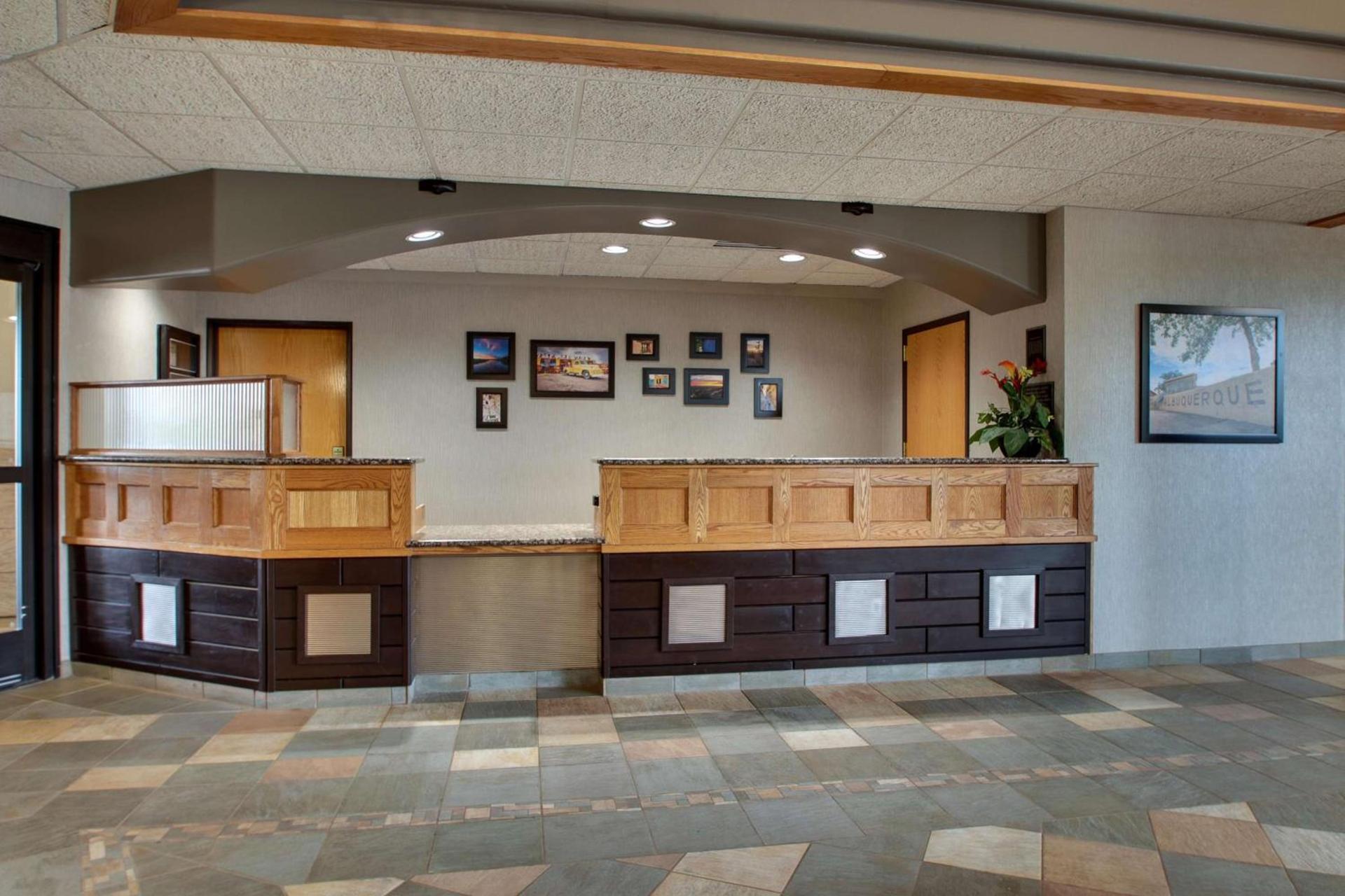 Drury Inn & Suites Albuquerque North photo 11