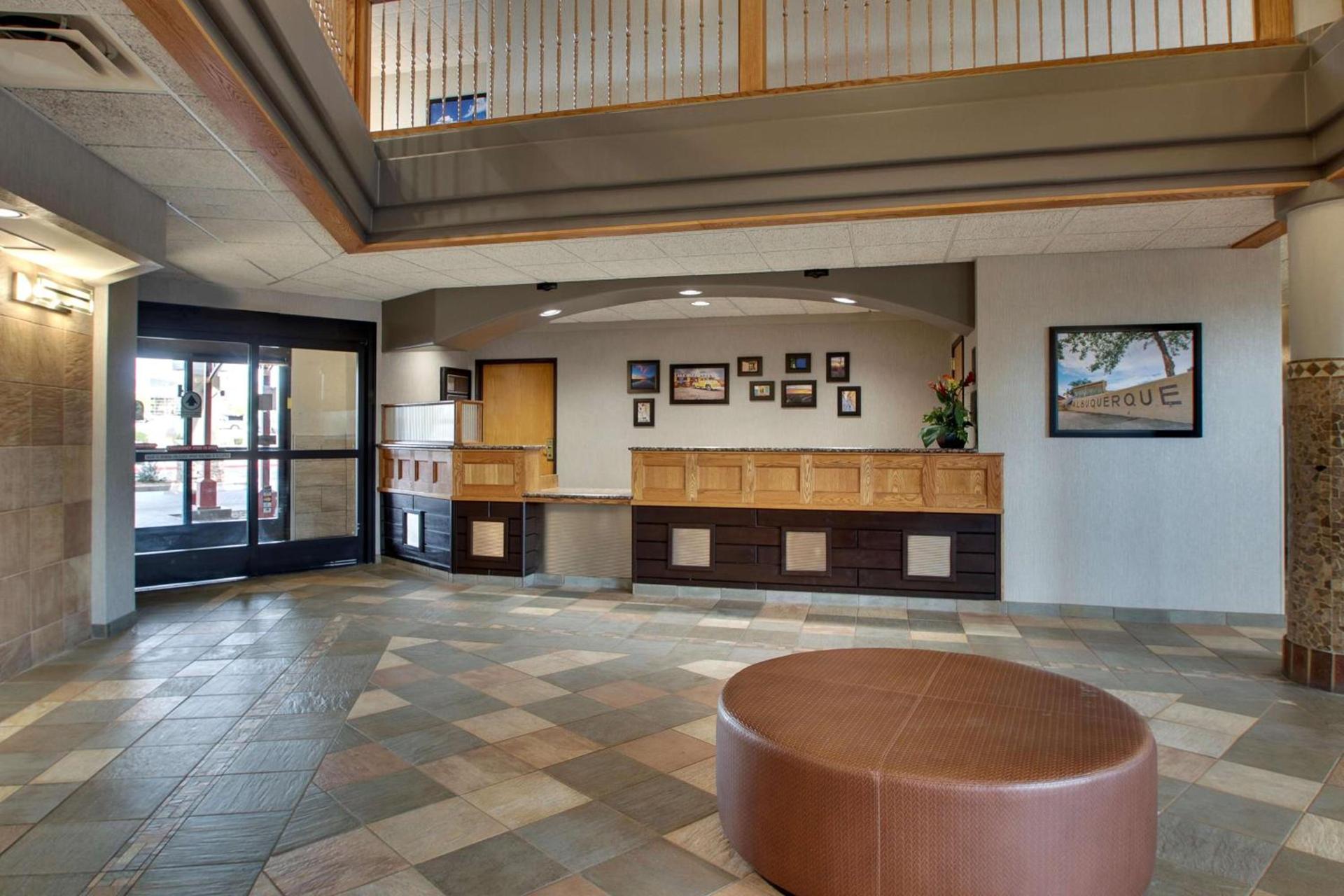 Drury Inn & Suites Albuquerque North photo 2
