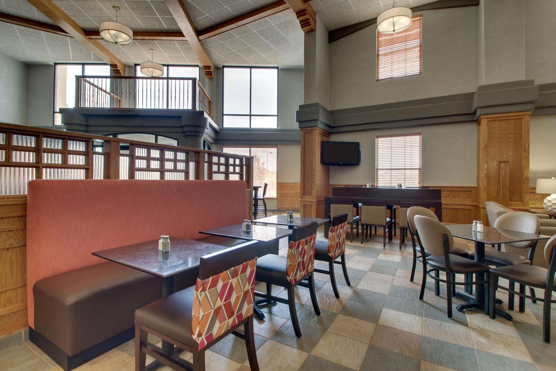 Drury Inn & Suites Albuquerque North photo 13