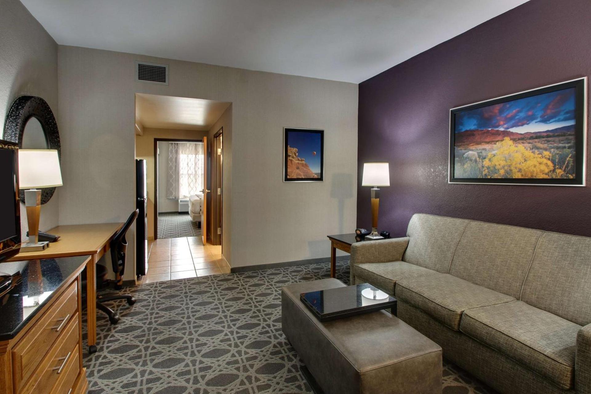 Drury Inn & Suites Albuquerque North photo 21