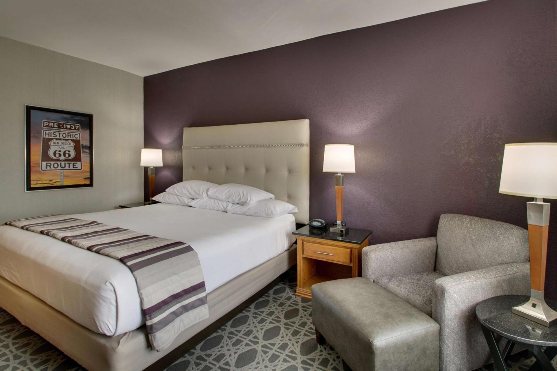Drury Inn & Suites Albuquerque North photo 28