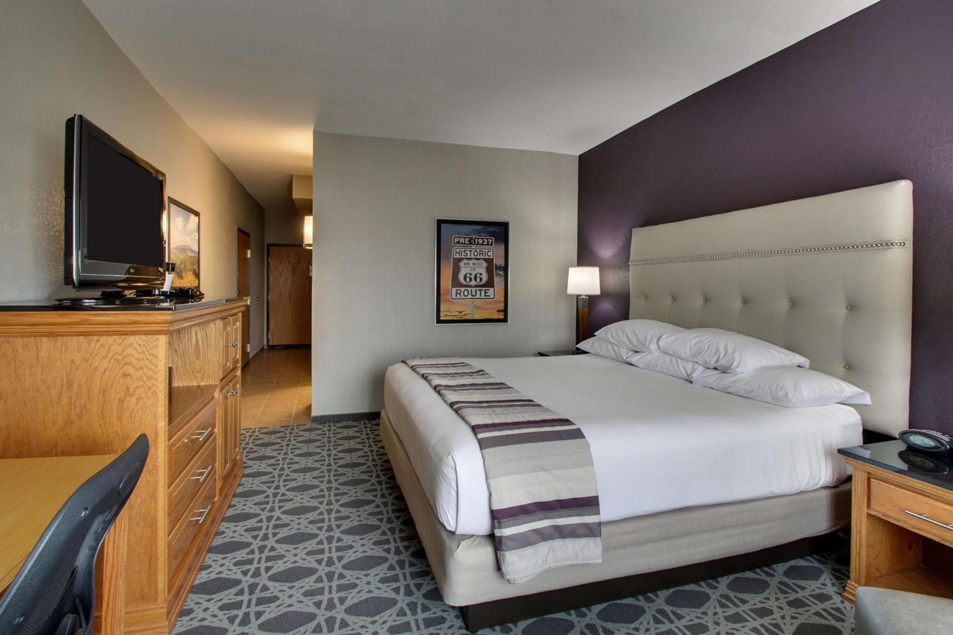 Drury Inn & Suites Albuquerque North photo 29