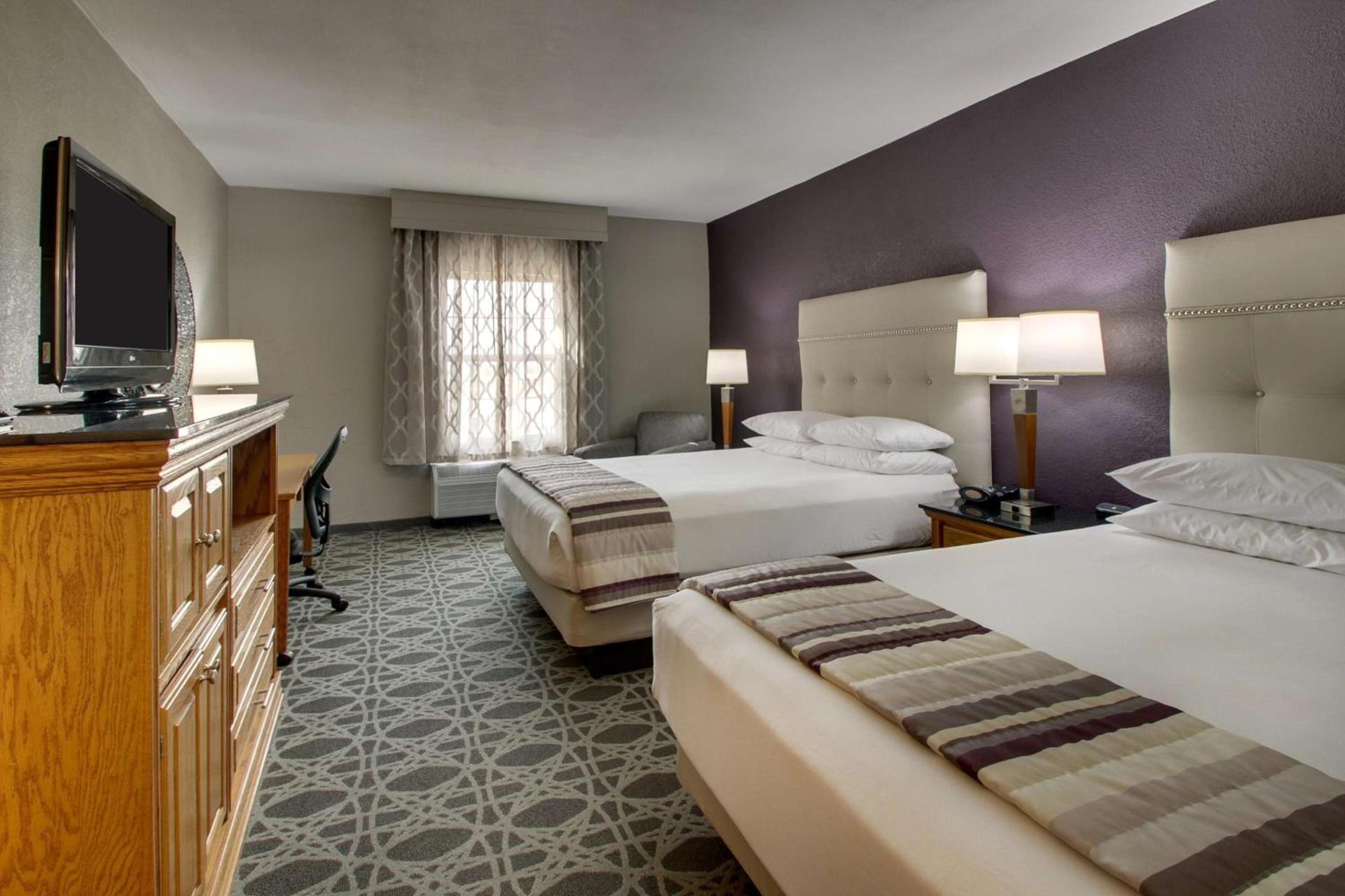 Drury Inn & Suites Albuquerque North photo 44