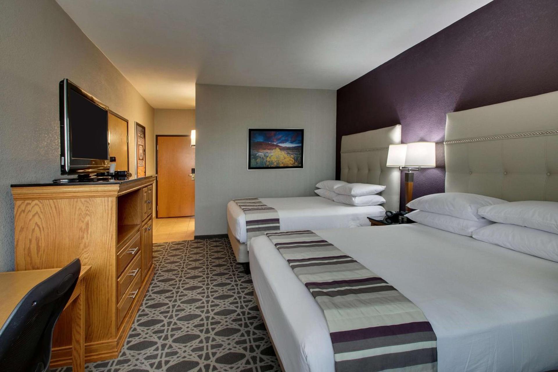 Drury Inn & Suites Albuquerque North photo 51