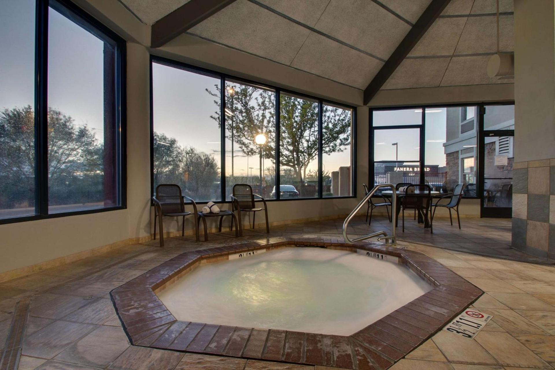 Drury Inn & Suites Albuquerque North photo 61