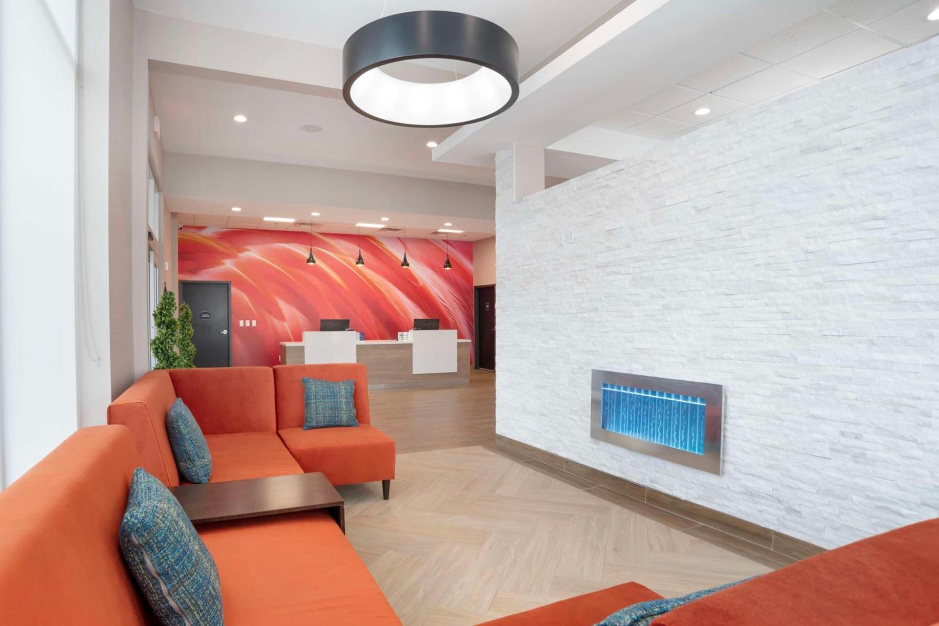 Best Western Plus Mobile Inn and Suites photo 3