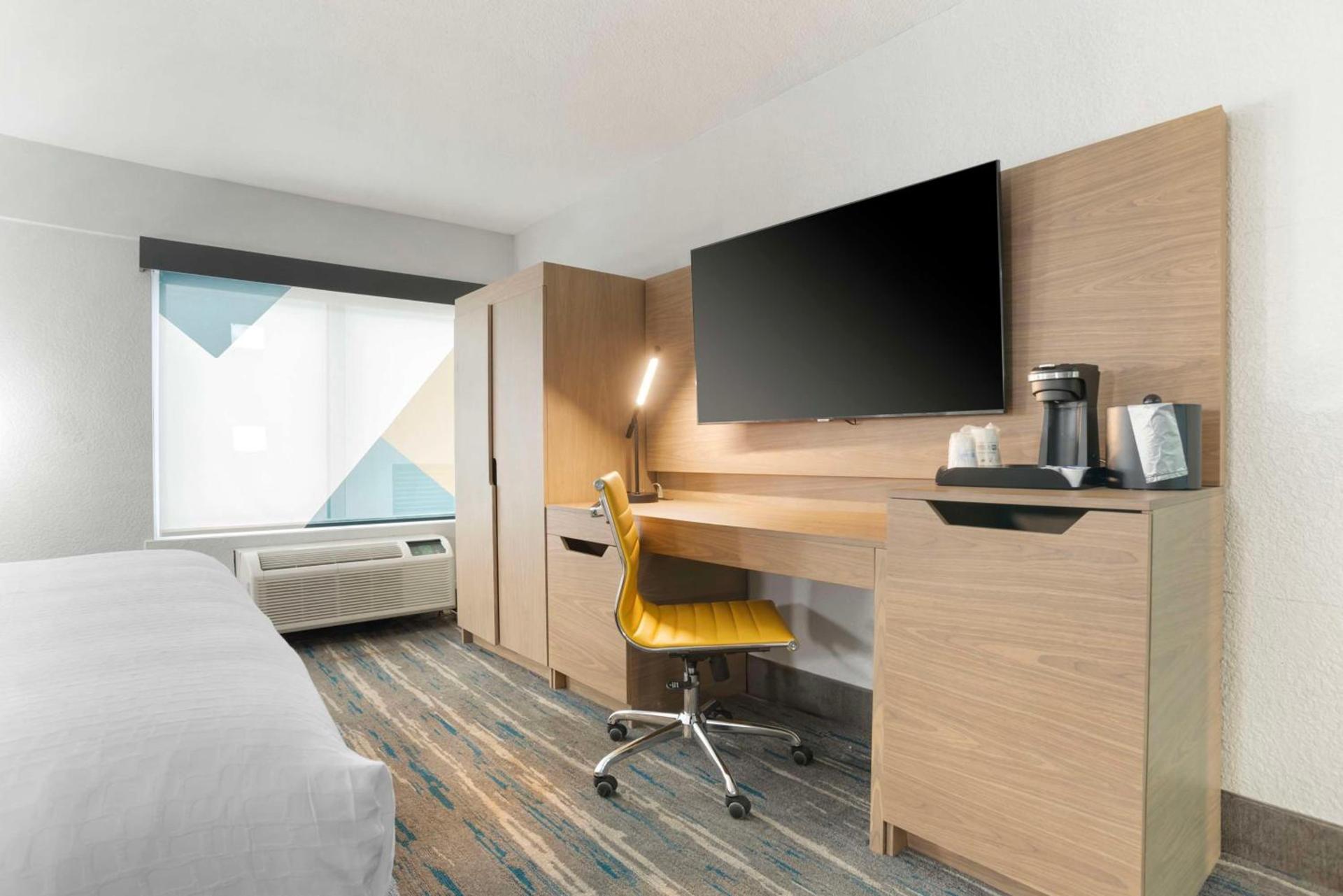 Best Western Plus Mobile Inn and Suites photo 17