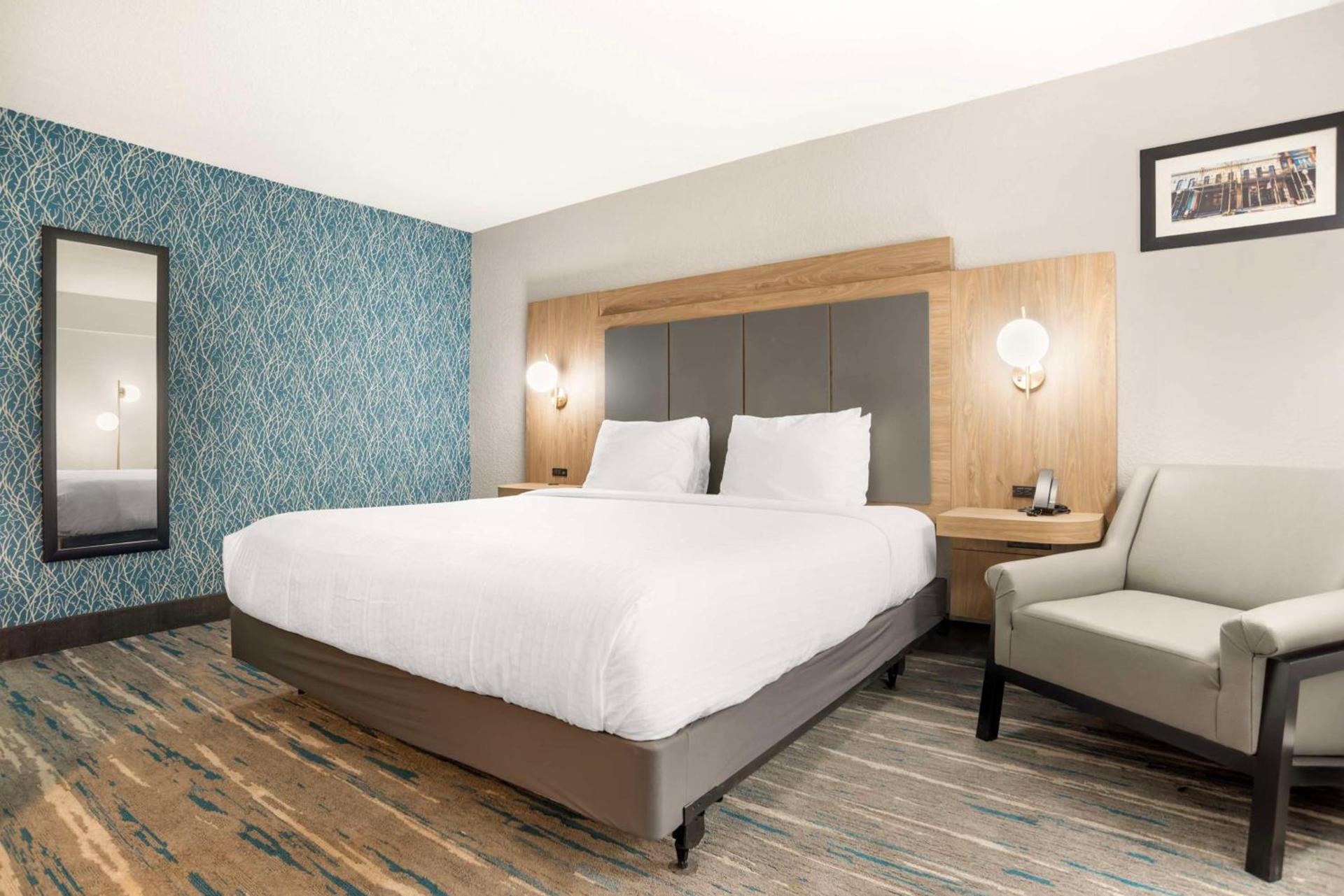 Best Western Plus Mobile Inn and Suites photo 6