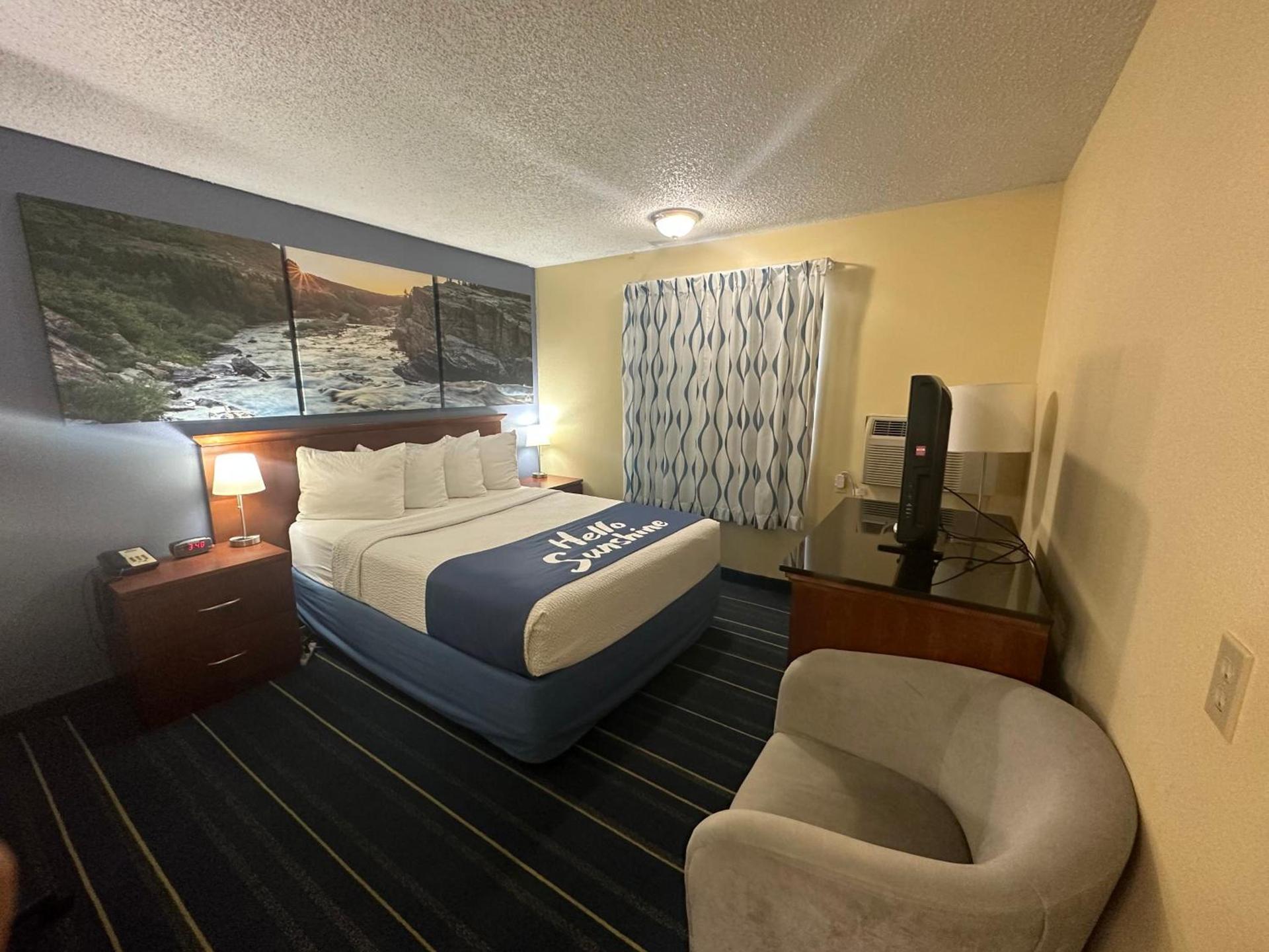 Days Inn & Suites by Wyndham Gunnison photo 45