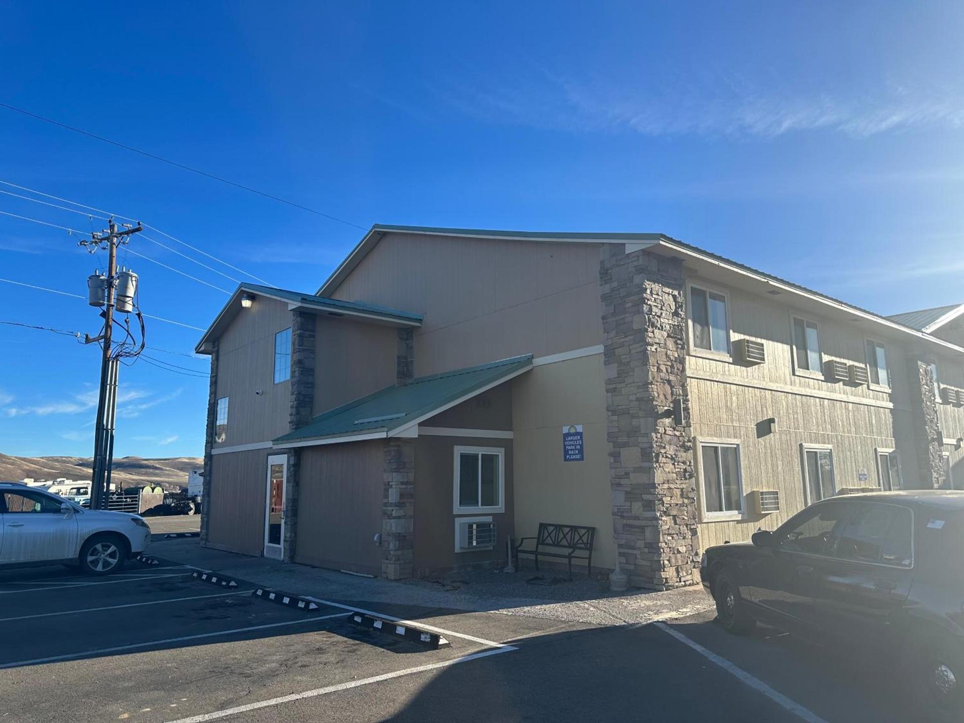Days Inn & Suites by Wyndham Gunnison photo 44