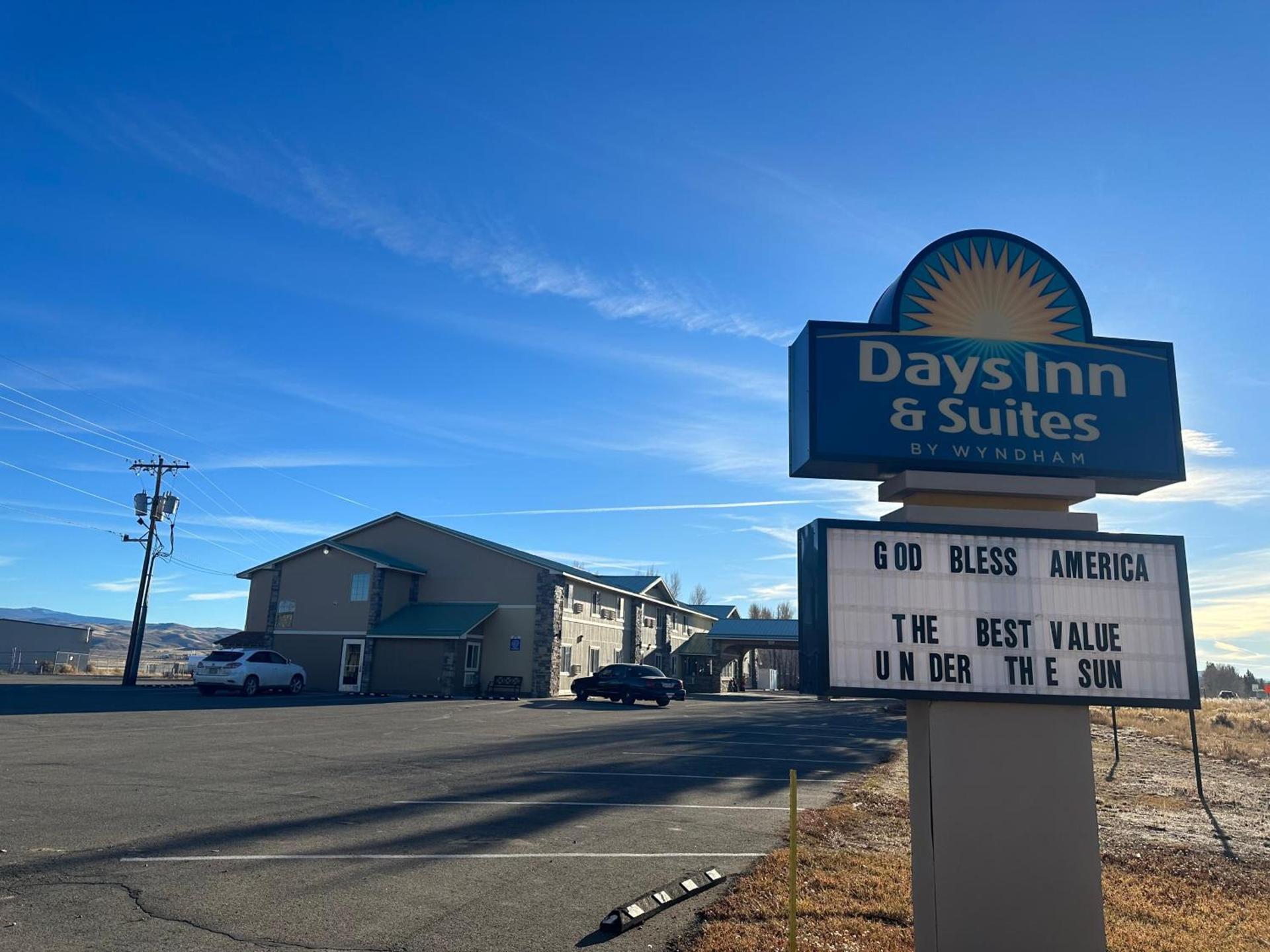 Days Inn & Suites by Wyndham Gunnison photo 3