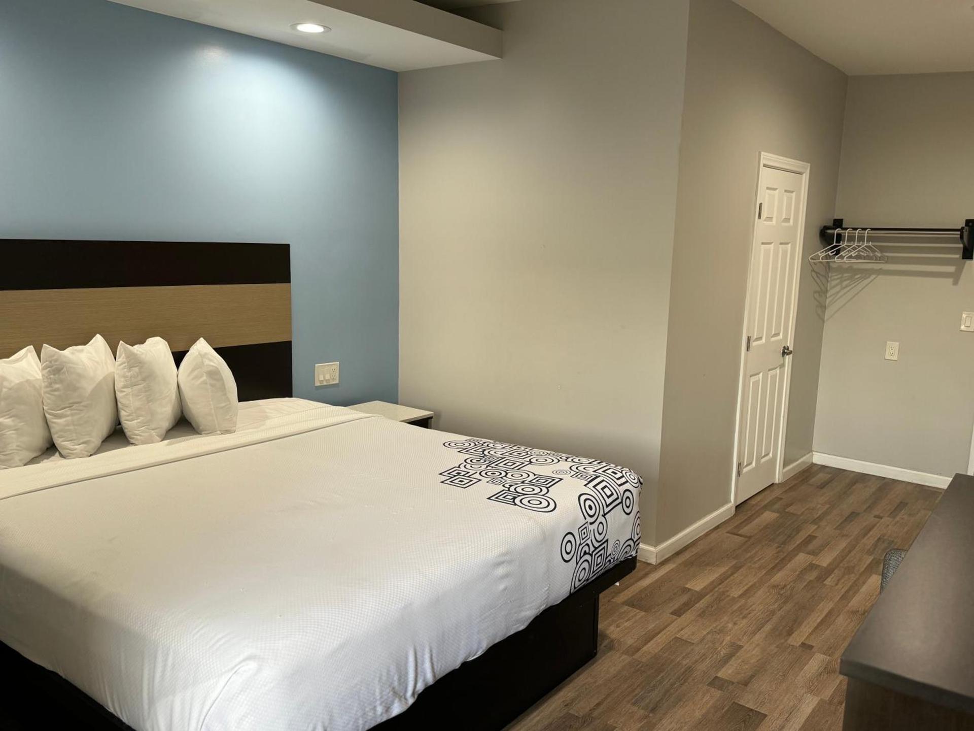 Surfside Inn Redondo Beach photo 6