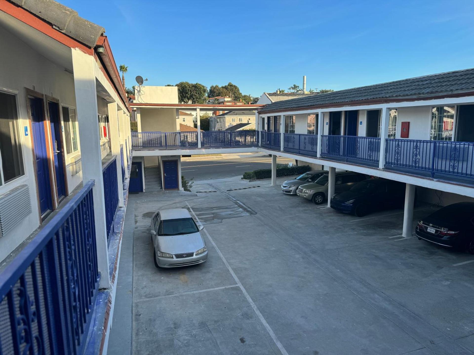 Surfside Inn Redondo Beach photo 23
