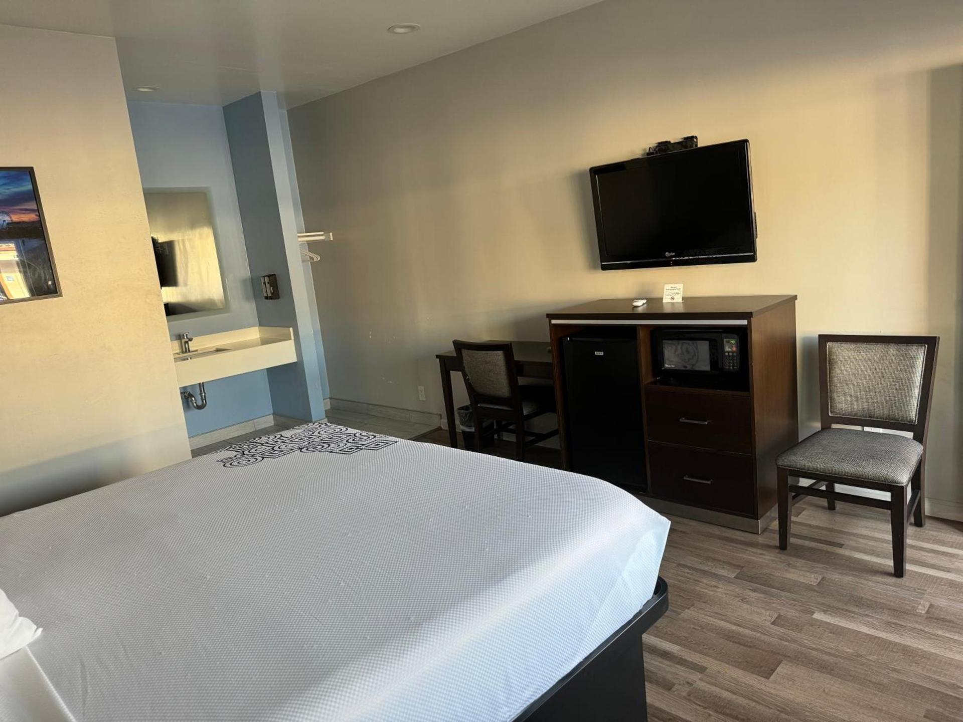 Surfside Inn Redondo Beach photo 21