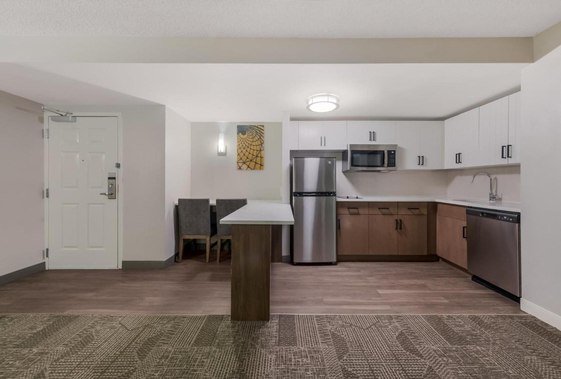 Staybridge Suites Chesapeake-Virginia Beach by IHG photo 53