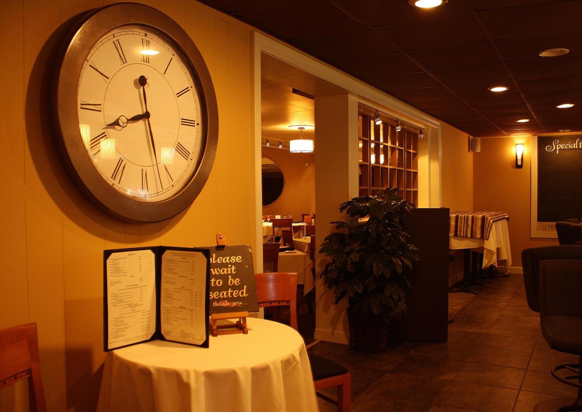 Macaluso's at the Lantern Lodge photo 6