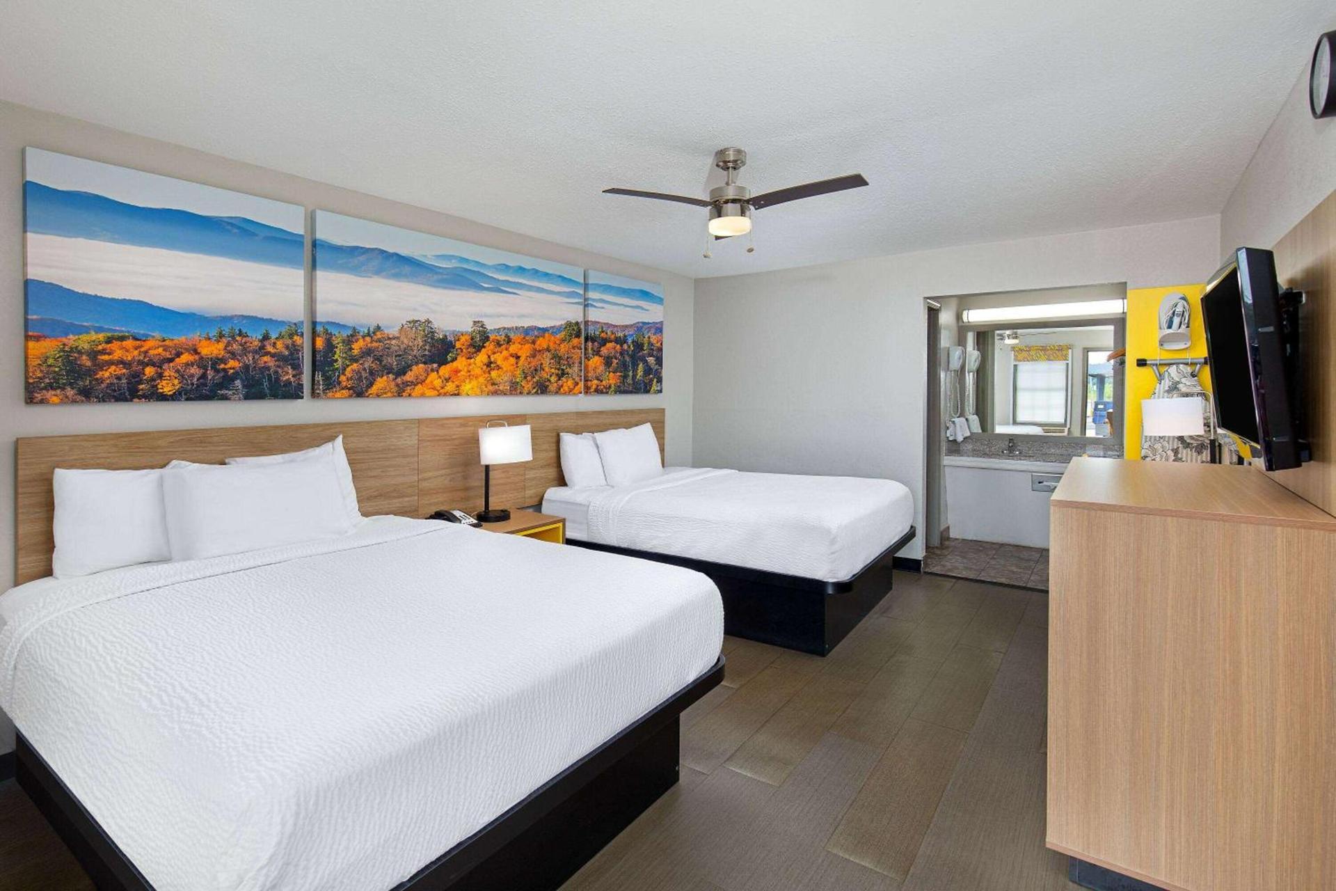 Days Inn by Wyndham Holladay photo 8